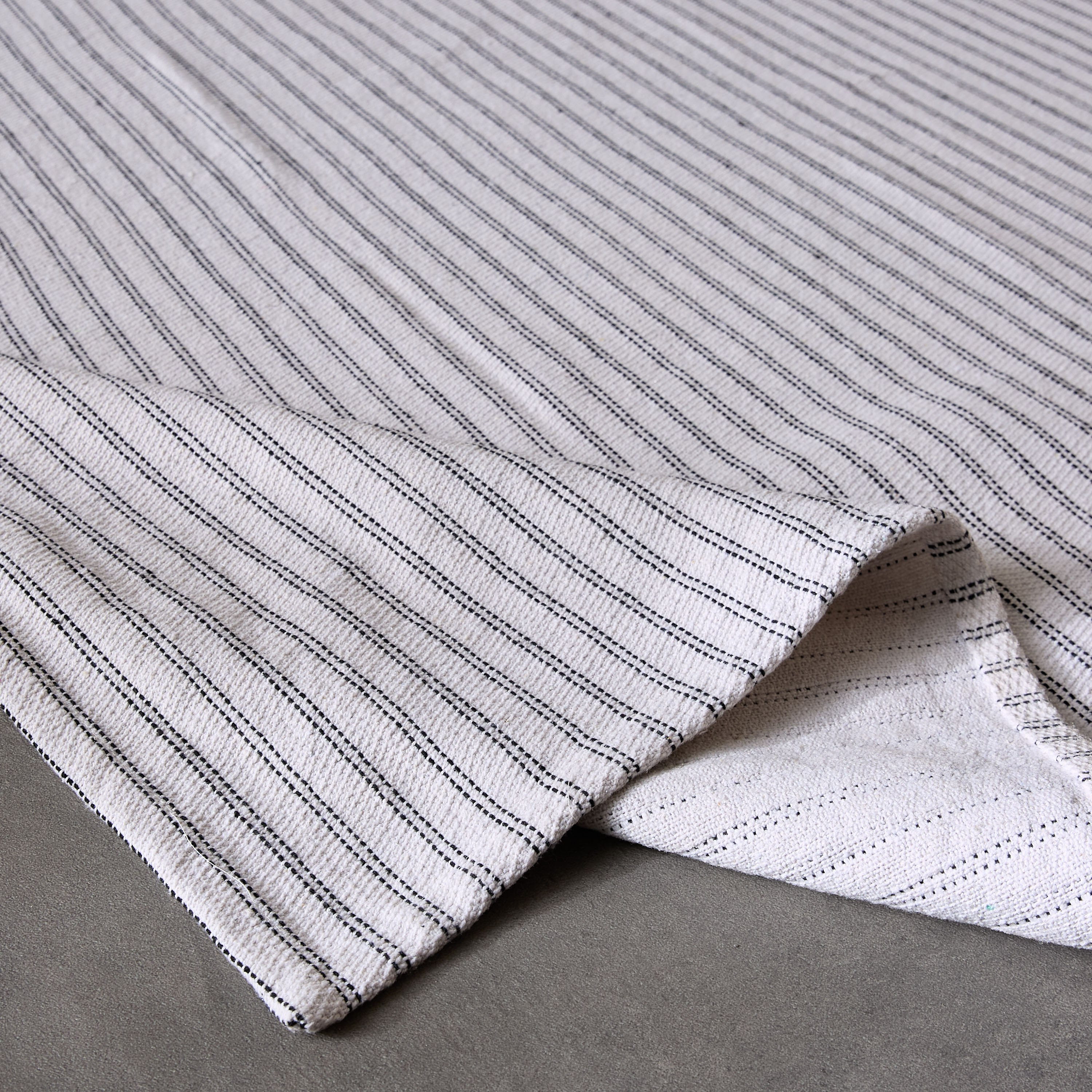 Allan Snow Recycled Cotton Dhurrie - 120x180 cm-hbxdecorandfurnishings-floorcoverings-rugs-image-4