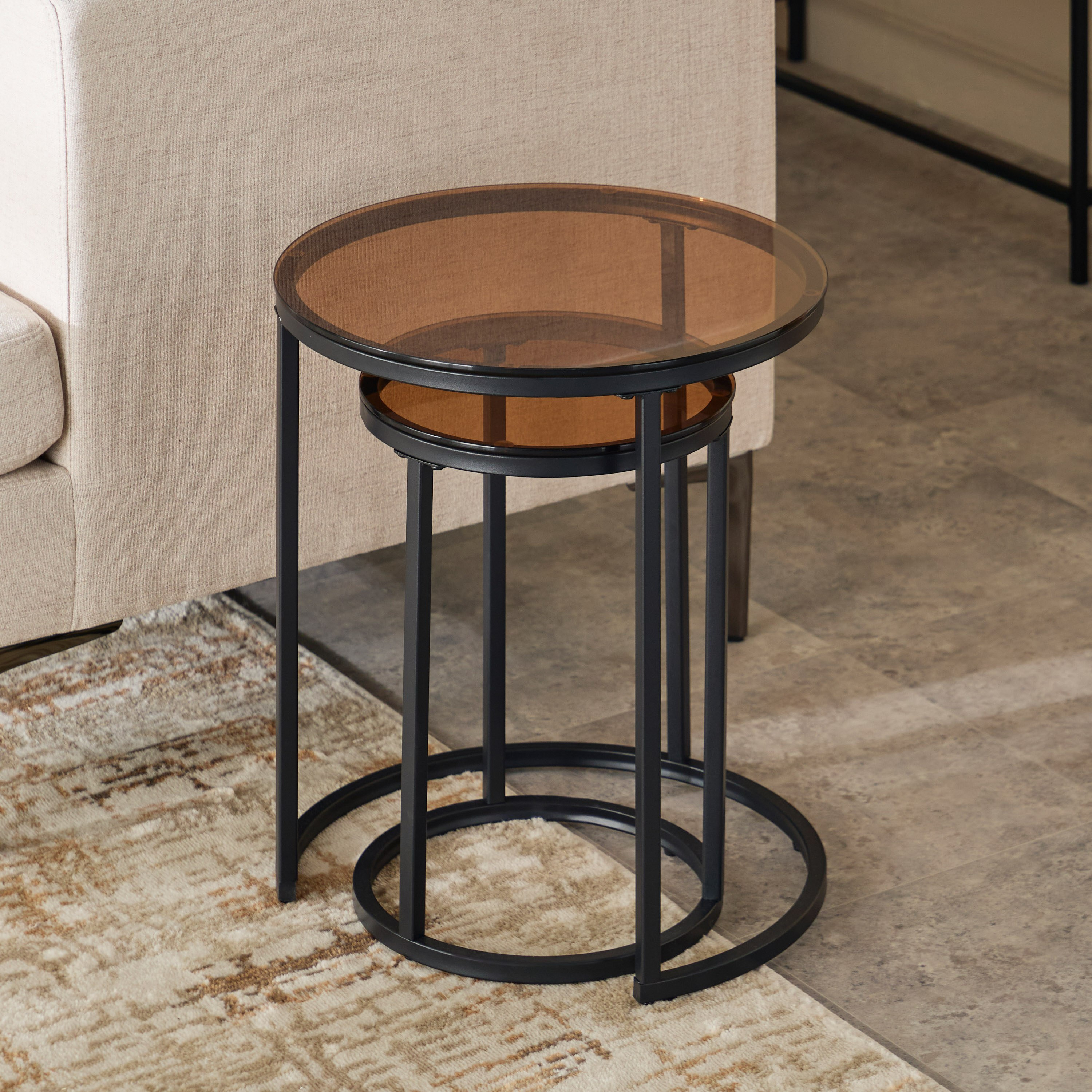 طقم طاولات متداخلة قطعتين بسطح زجاجي من آرك-hbxfurniture-livingroom-nestingtables-image-3
