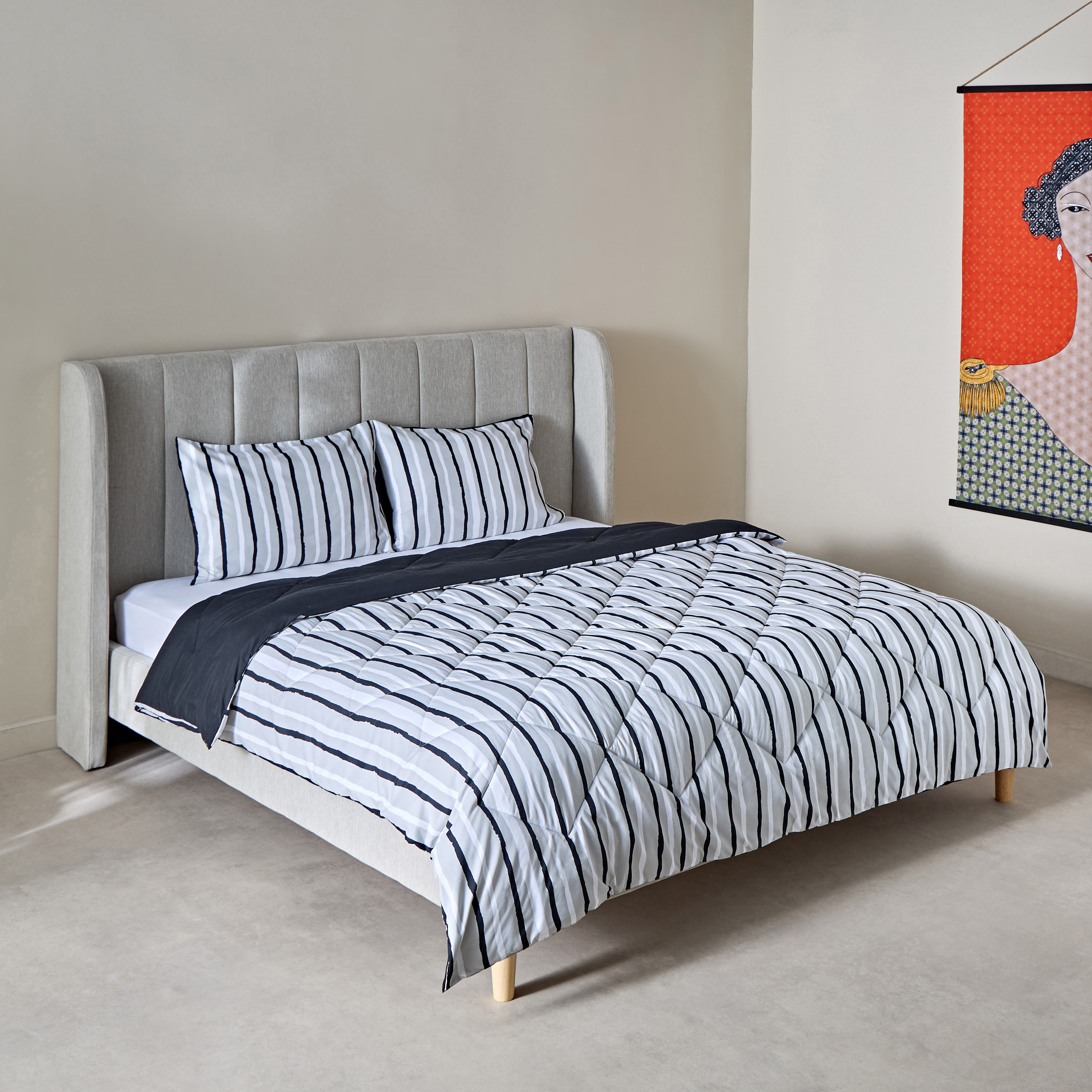 Madrid Akaa 3-Piece Microfiber King Reversible Comforter Set - 220x240 cm-hbxhomeware-hbxbedroom-image-2