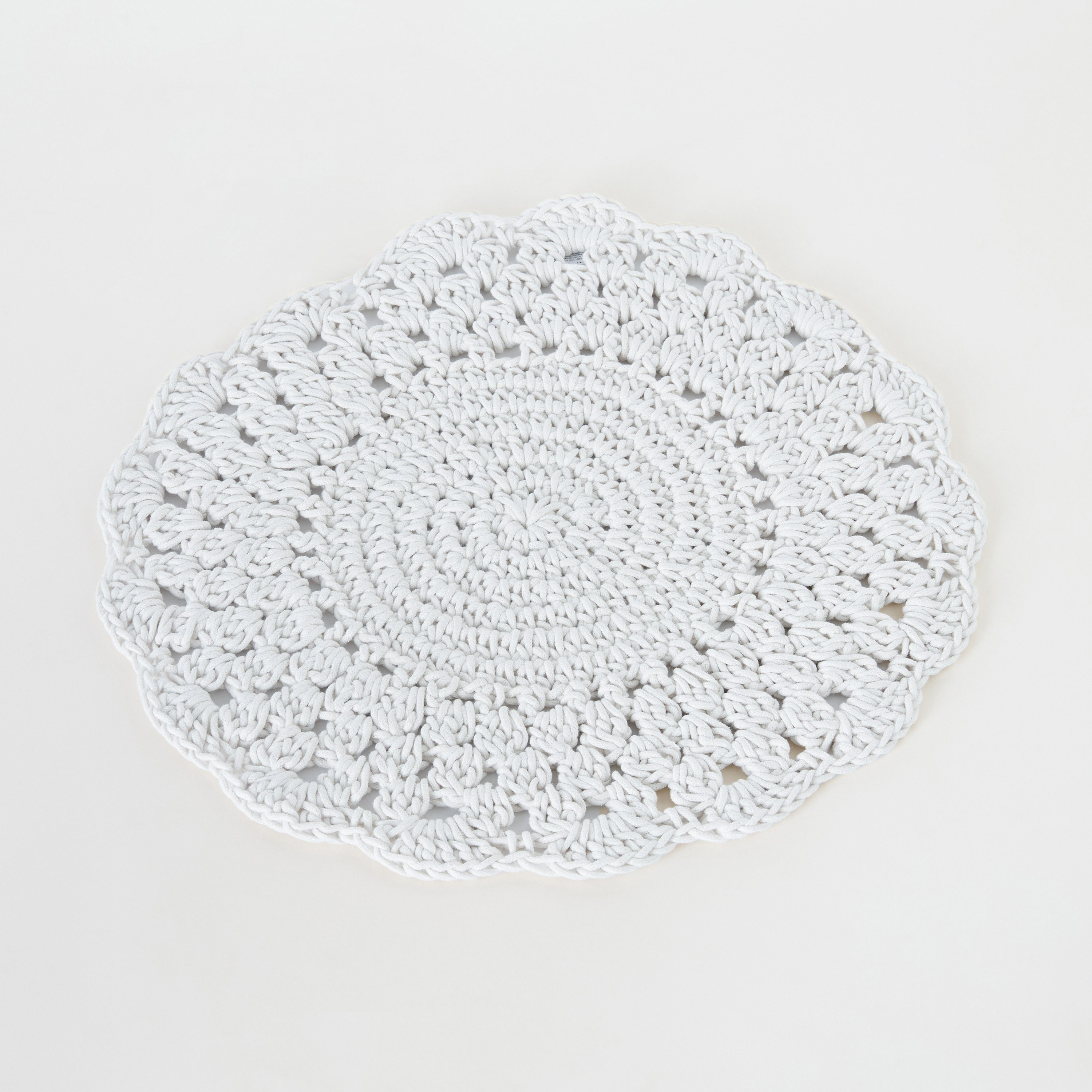 لبادة صحون كروشيه من نوتسكيب - 38 سم-hbxdecorandfurnishings-homefurnishings-tablelinens-image-5