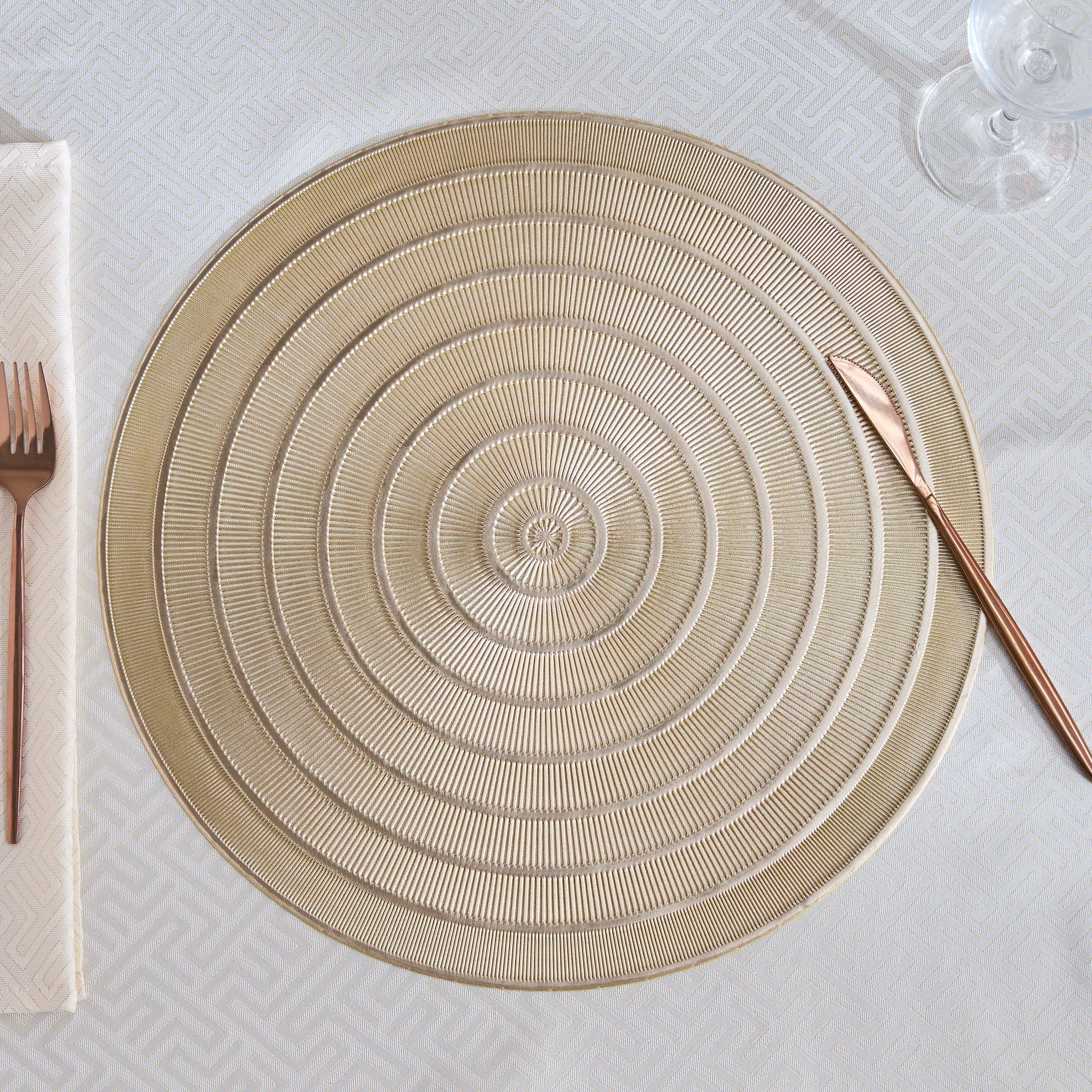 Fresca PVC Placemat - 38 cm-hbxdecorandfurnishings-homefurnishings-tablelinens-image-1