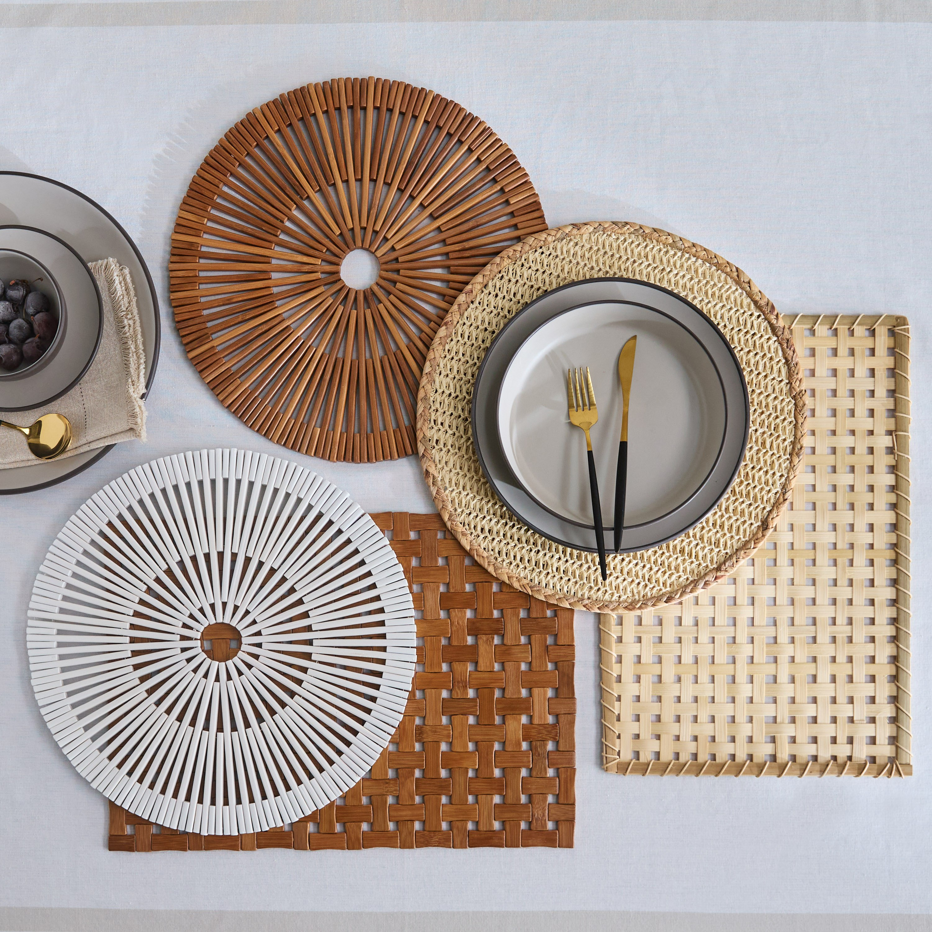 Woodlux Wooden Placemat - 33x45 cm-hbxdecorandfurnishings-homefurnishings-tablelinens-image-4