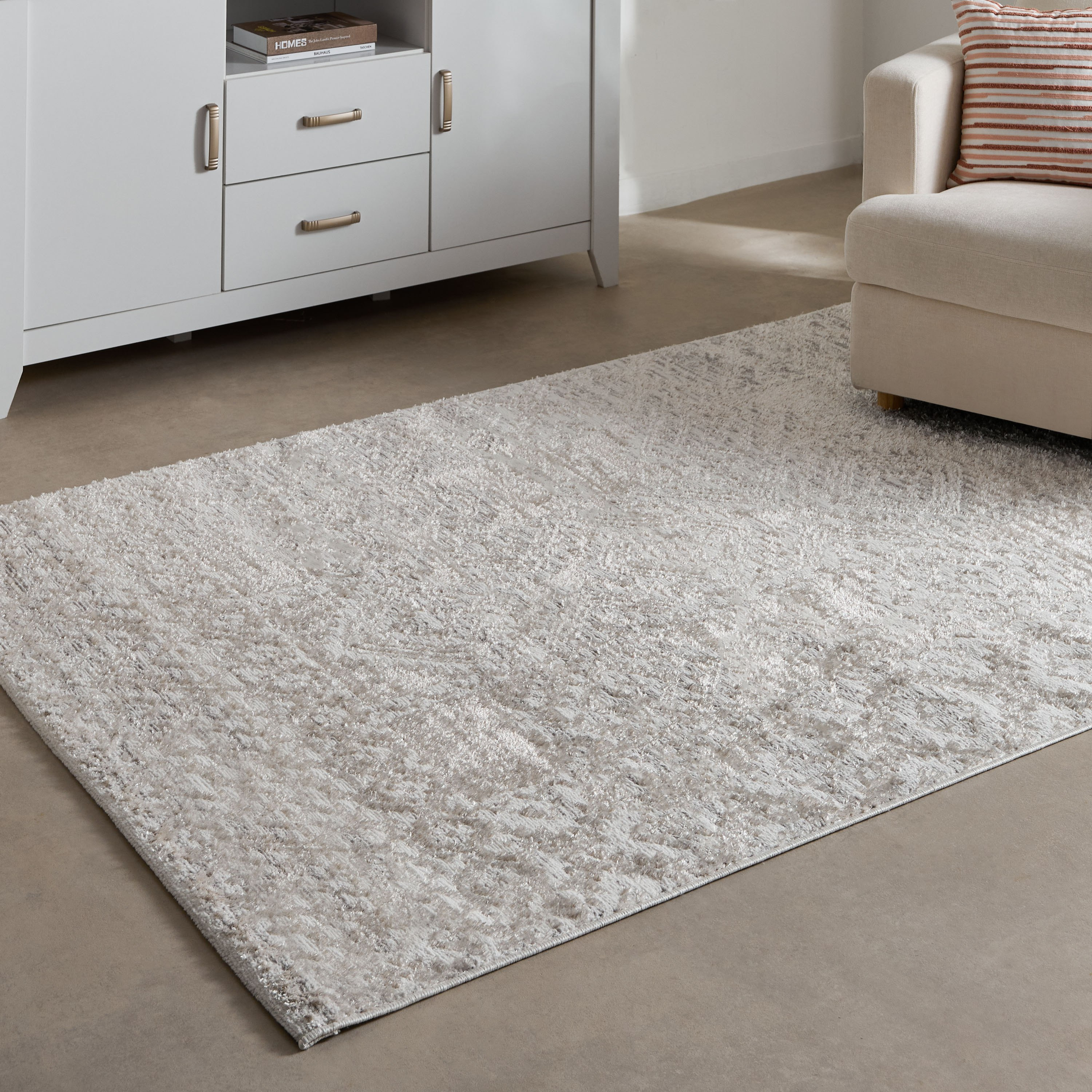سجادة بولي بروبلين مقاومة للبقع بتصميم لامع وراقي من كوفارا - 160x230 سم-hbxdecorandfurnishings-floorcoverings-rugs-image-1