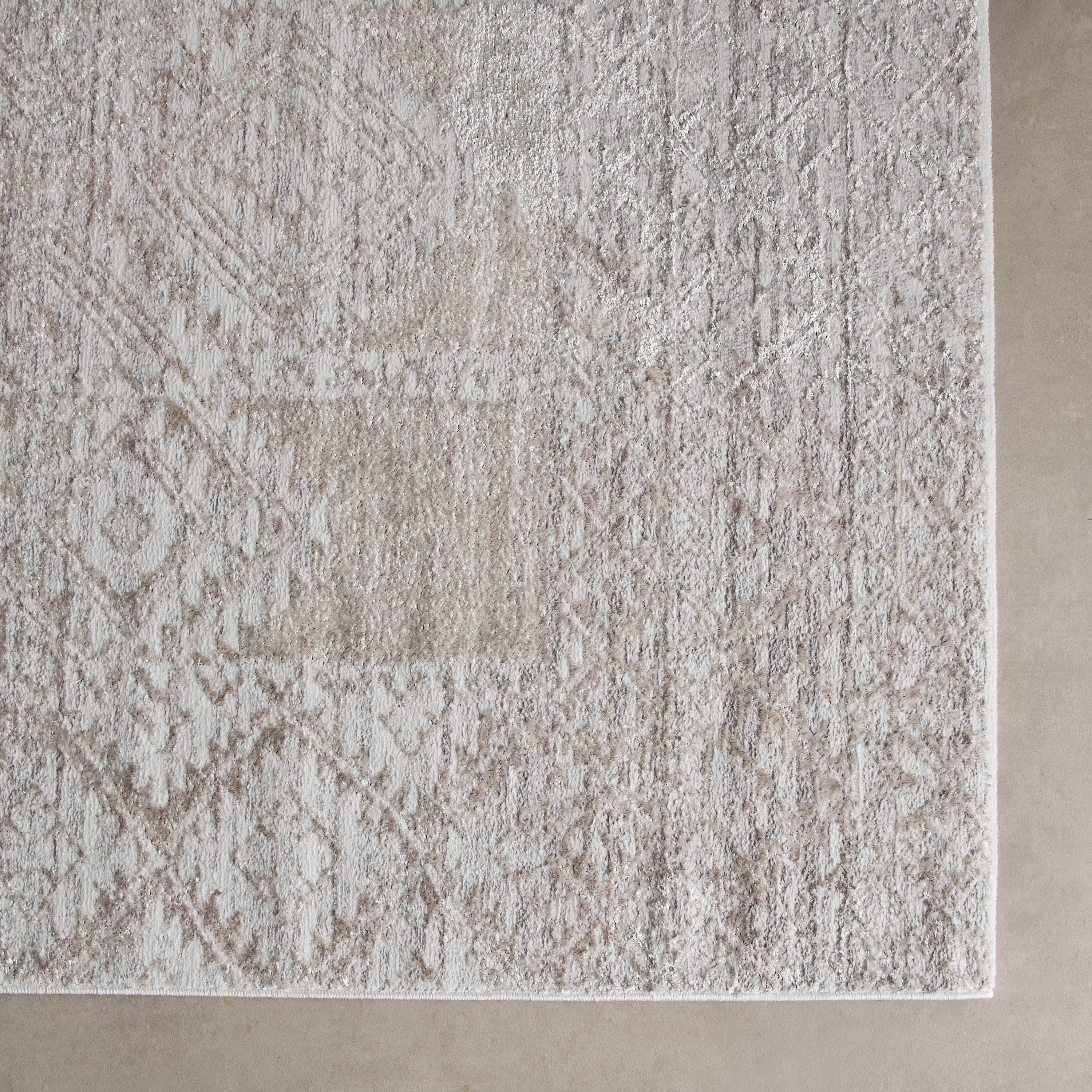 Covara Gloss Classy Stain Resistant Polypropylene Rug - 200x300 cm-hbxdecorandfurnishings-floorcoverings-rugs-image-2