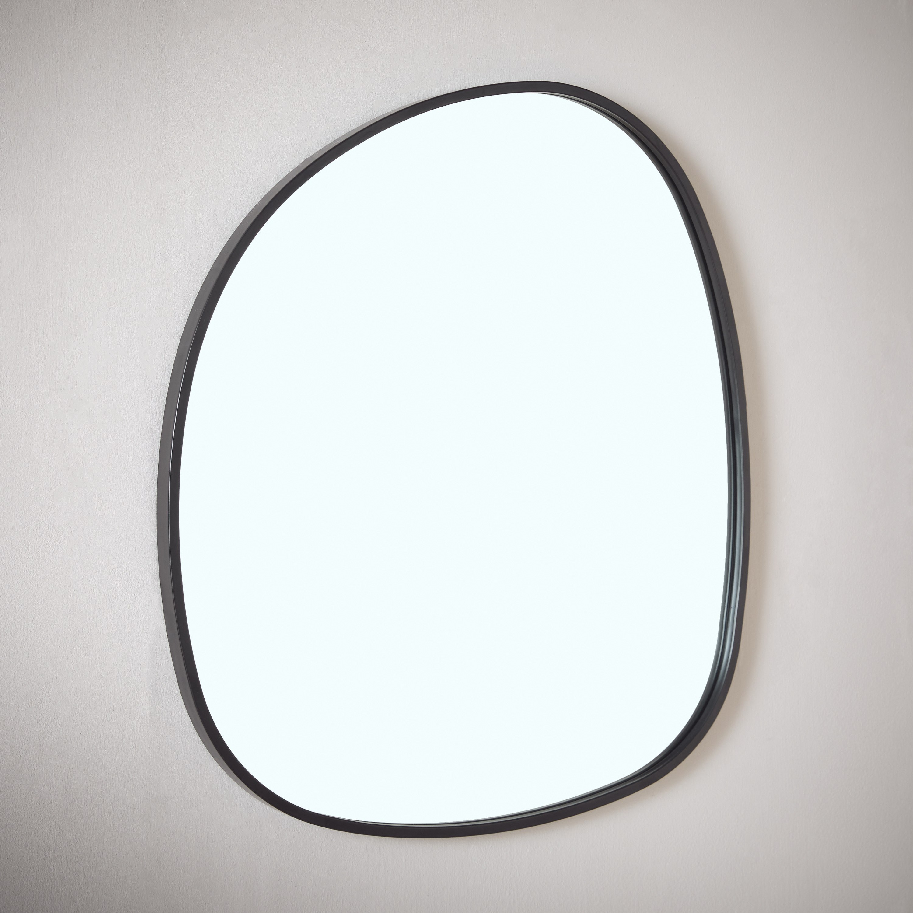 مرآة حائط بإطار معدني من فريسكو - 65x70 سم-PROMO_HB_AE_B1G1_250925-image-1
