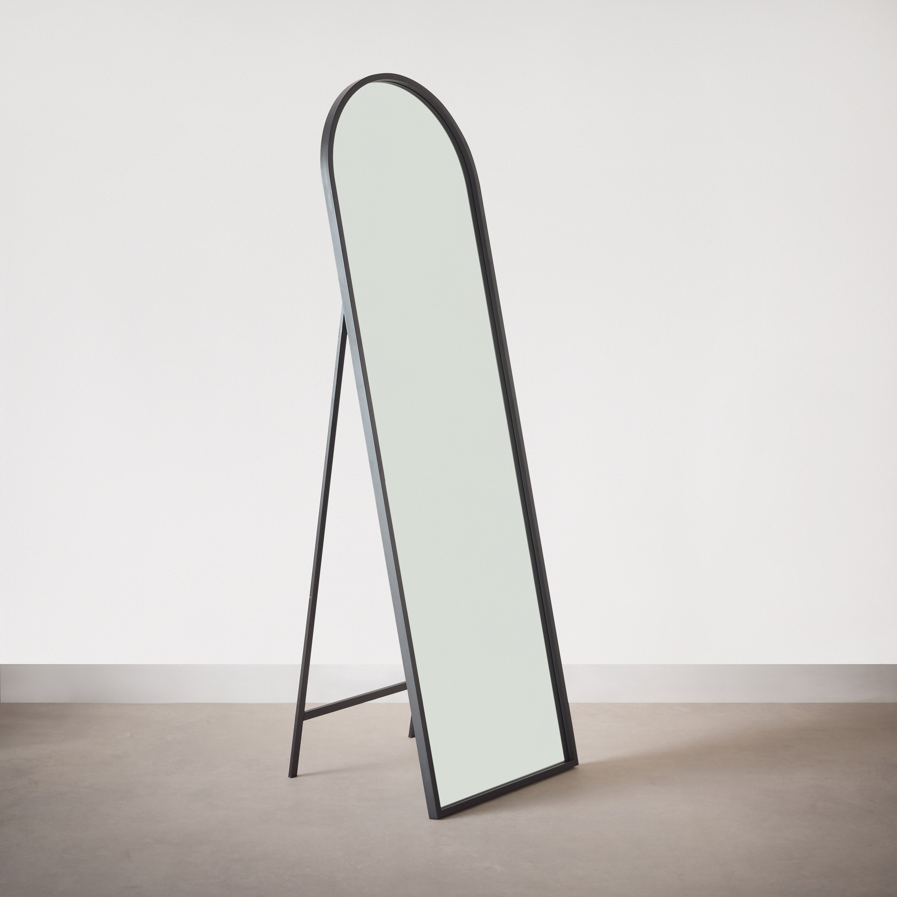مرآة قائمة بإطار معدني من فريسكو - 50x160 سم-hbxhomeware-hbxdecorandfurnishings-image-1