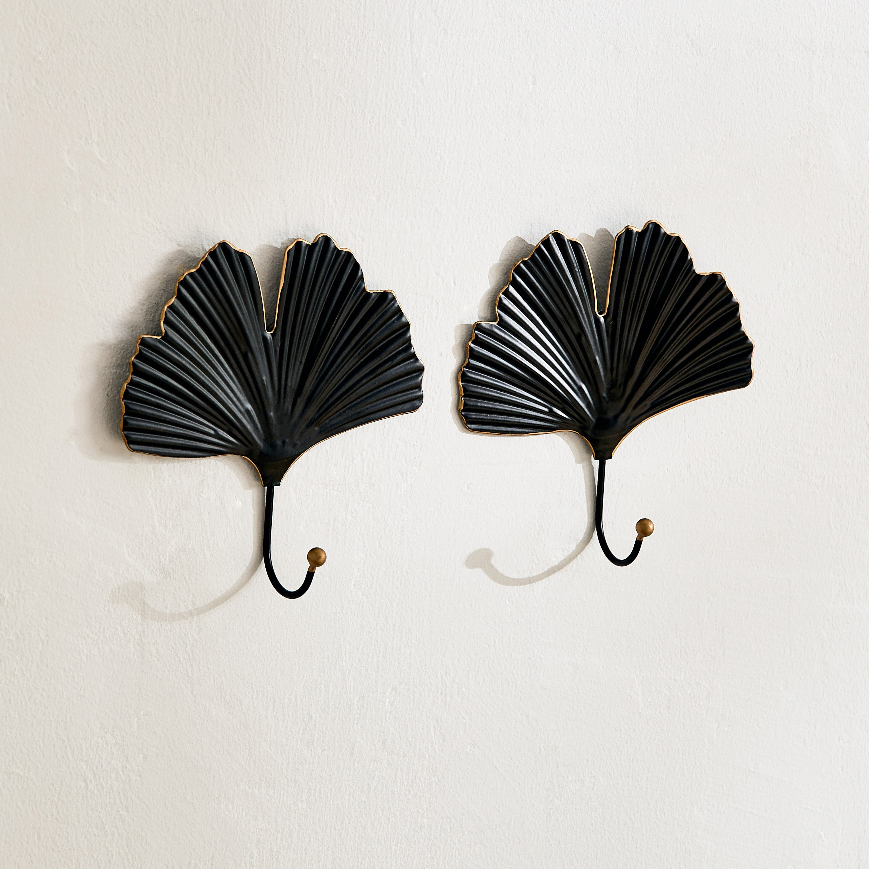 خطافات حديدية مكونة من قطعتين من كوستيلو - 15×15×4 سم-hbxdiningroom-decorandaccessories-hooks-image-2