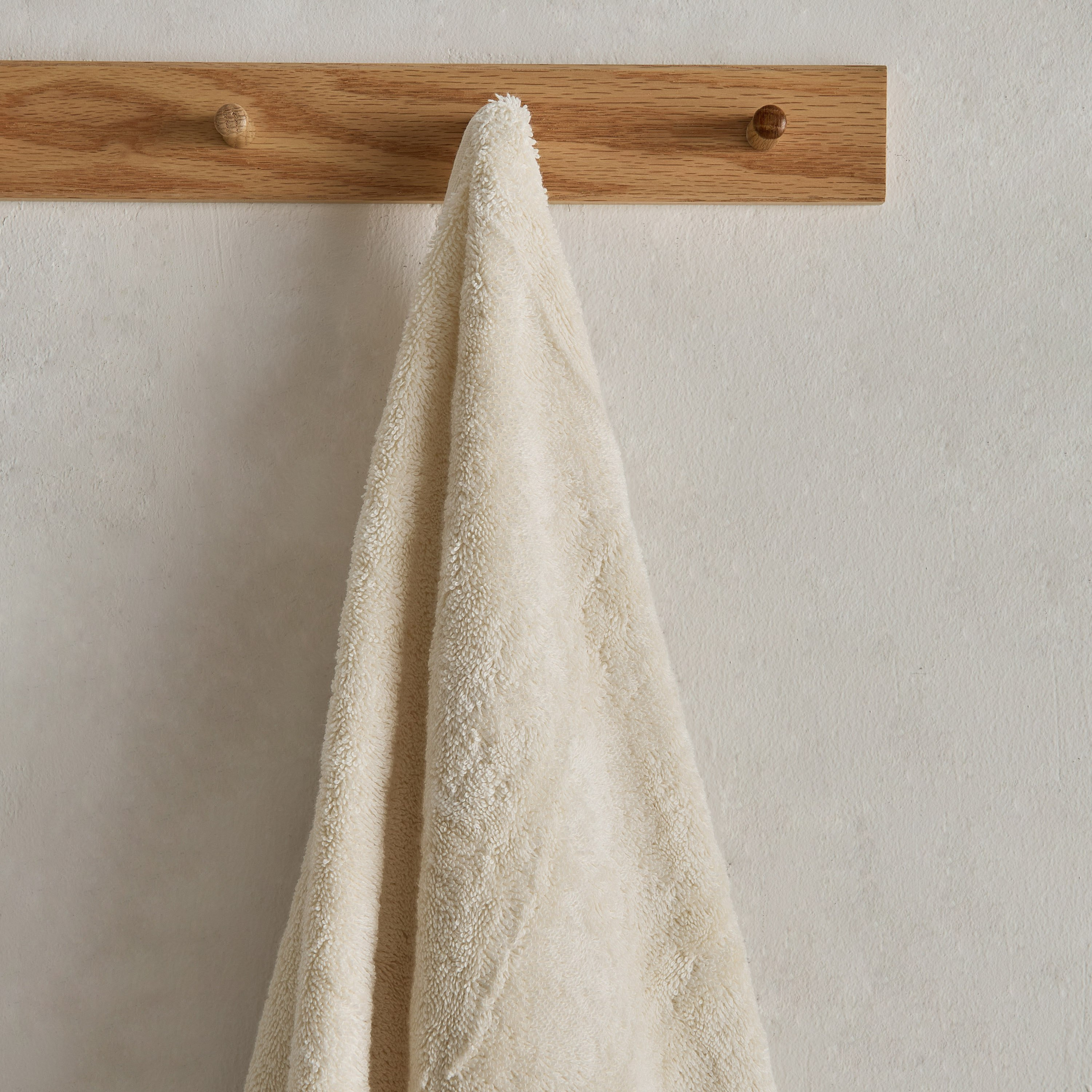 منشفة حمام قطن خيزران من إيفر إيكو - 90x150 سم-hbxbathroom-bathroomtextiles-image-2