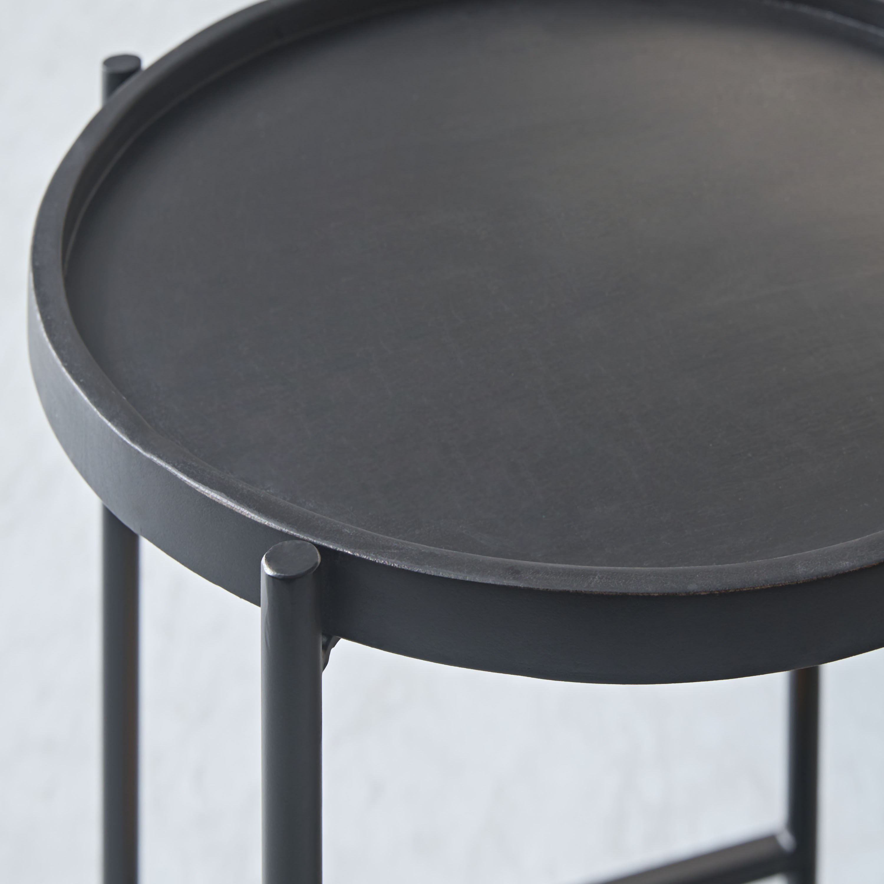 طاولة جانبية من الخشب الصلب - إنّا روطان من فيندرا-hbxfurniture-livingroom-endtables-image-3