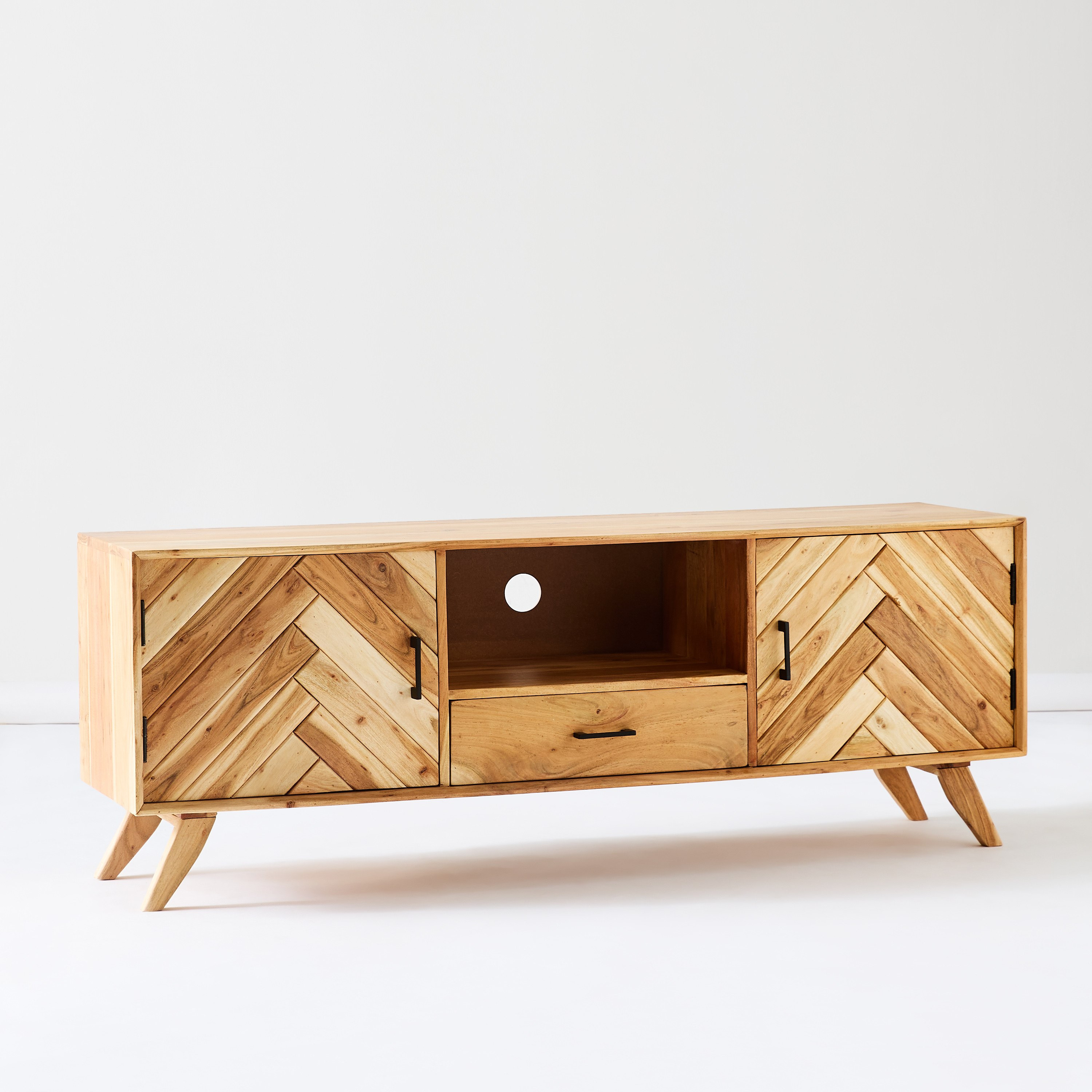Vendra Chevron 1.5 Metre Solid Wood TV Unit for TVs up to 65 inches-hbxlivingroom-mediaunitsandstorage-tvunits-image-11