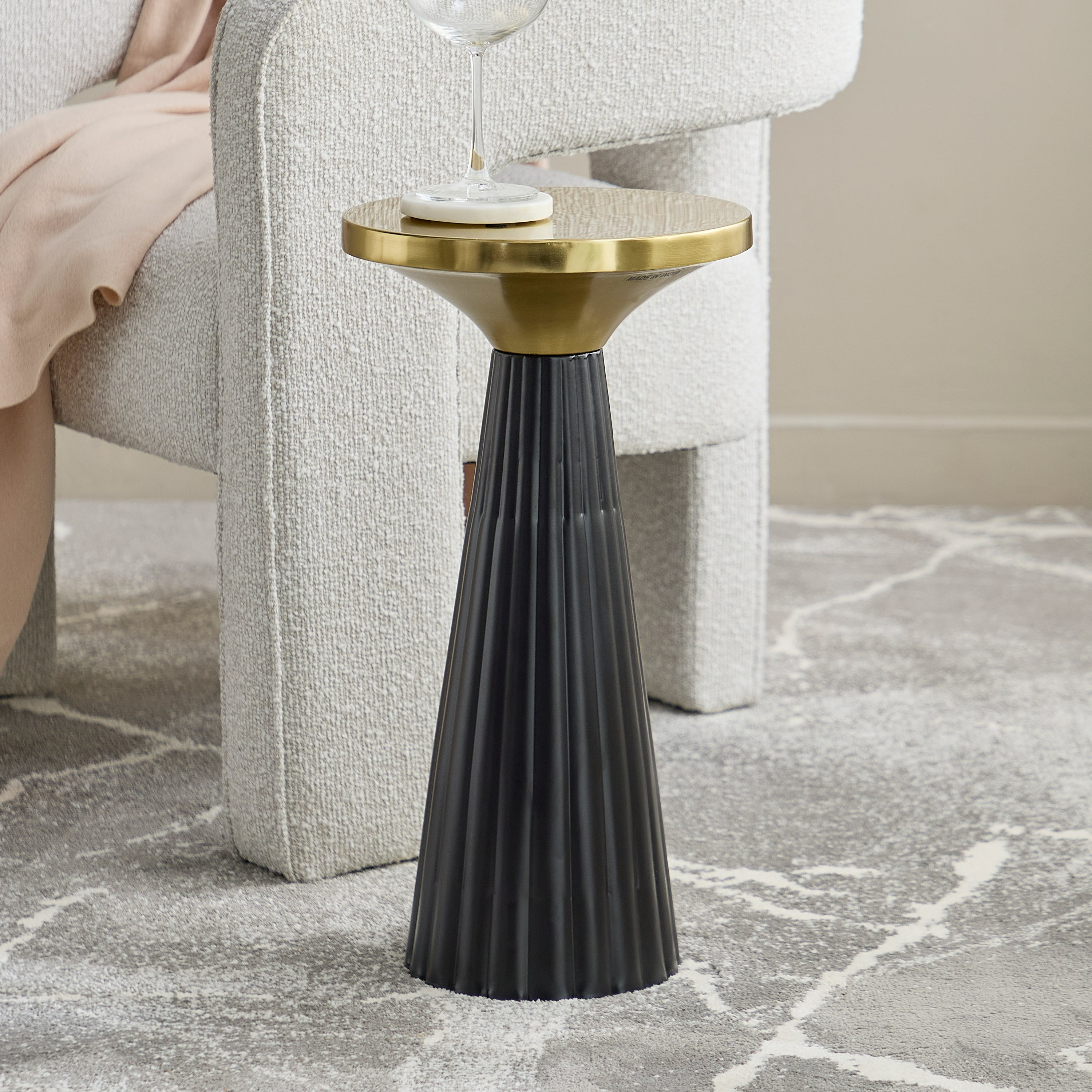 Cavon Judy Accent Table-hbxfurniture-livingroom-endtables-image-1