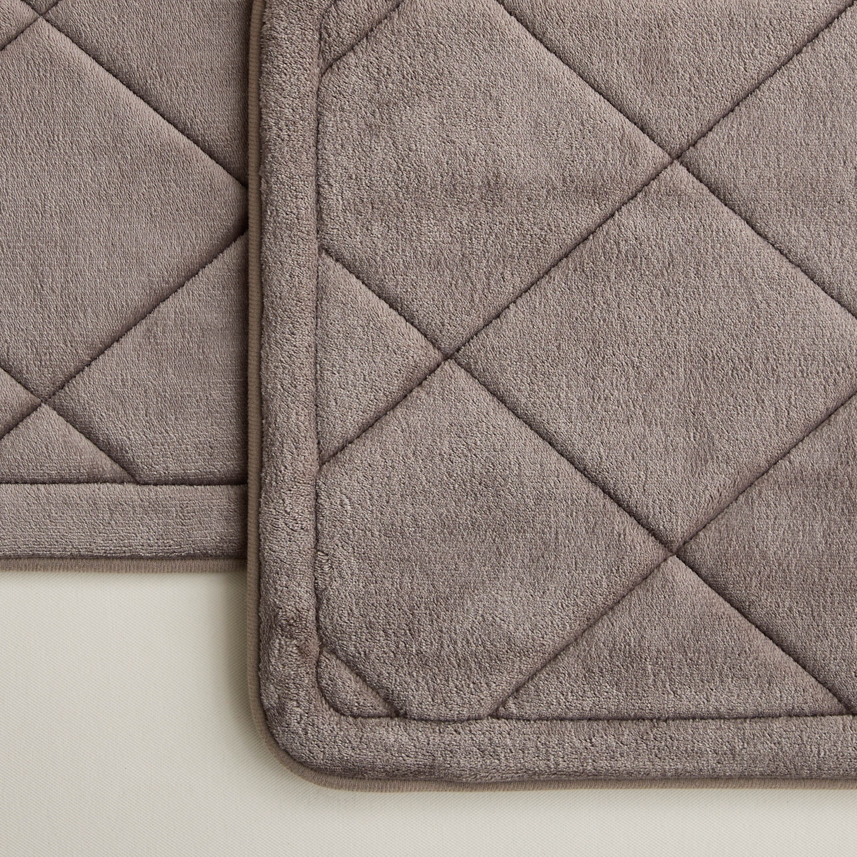 طقم سجاد حمام ميموري فوم من قطعتين من بيلا - 40x60+50x80 سم-hbxbedroom-floorcoverings-bathmats-image-2