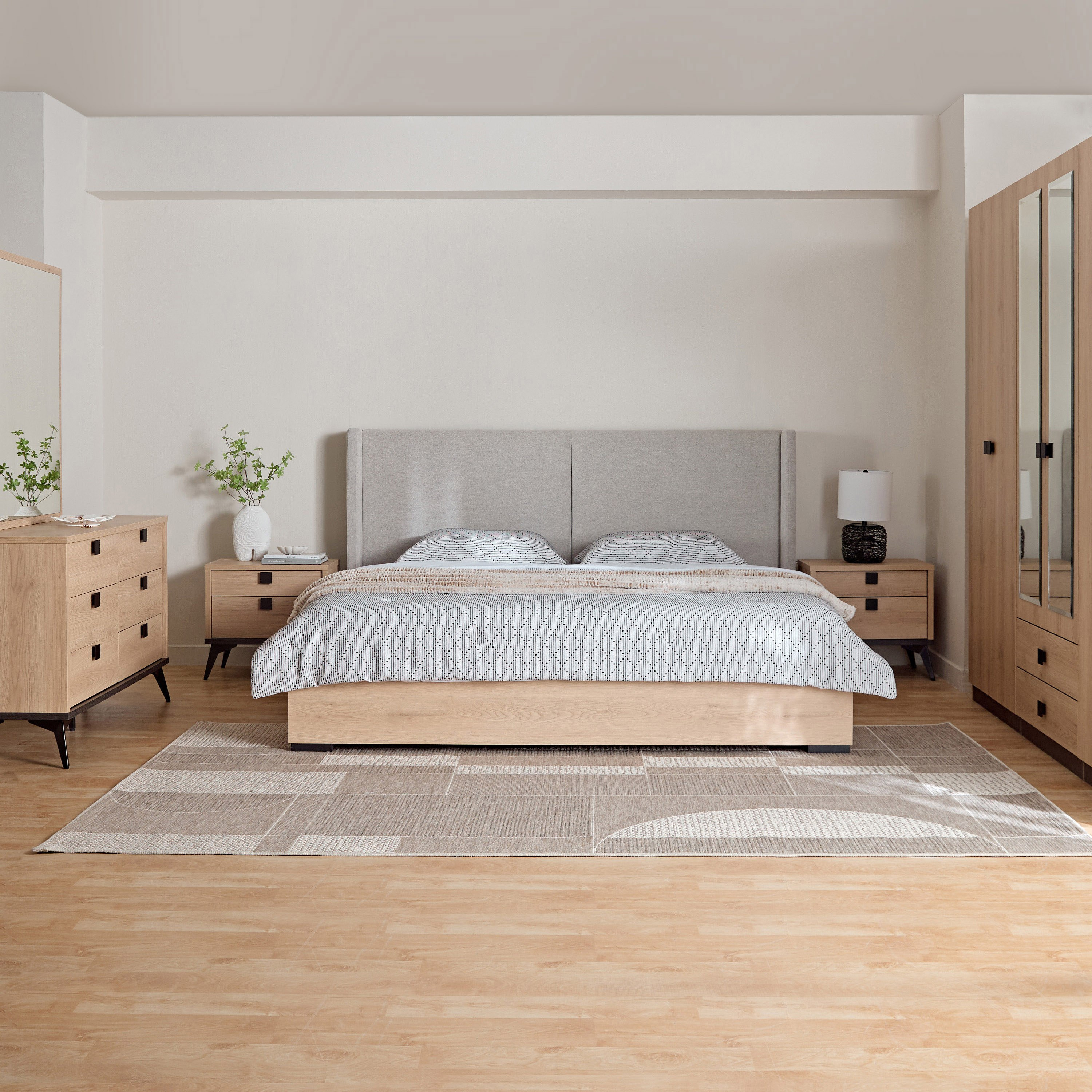 طقم غرفة نوم سوبر كينج 5 قطع من لوكا- 200x200 سم-hbxbedroom-bedsandbedsets-bedroomsets-superking-image-17