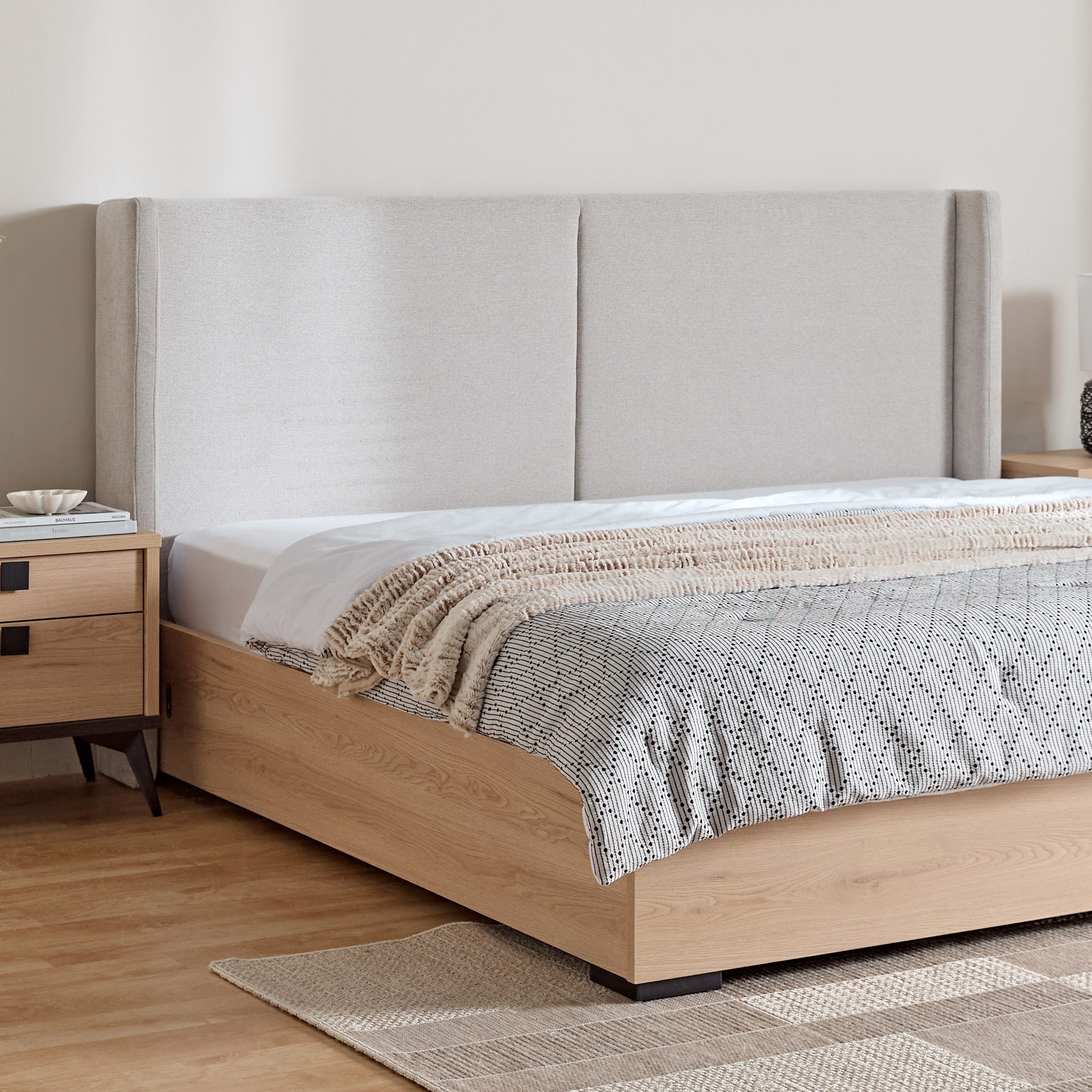 طقم غرفة نوم سوبر كينج 5 قطع من لوكا- 200x200 سم-hbxbedroom-bedsandbedsets-bedroomsets-superking-image-3