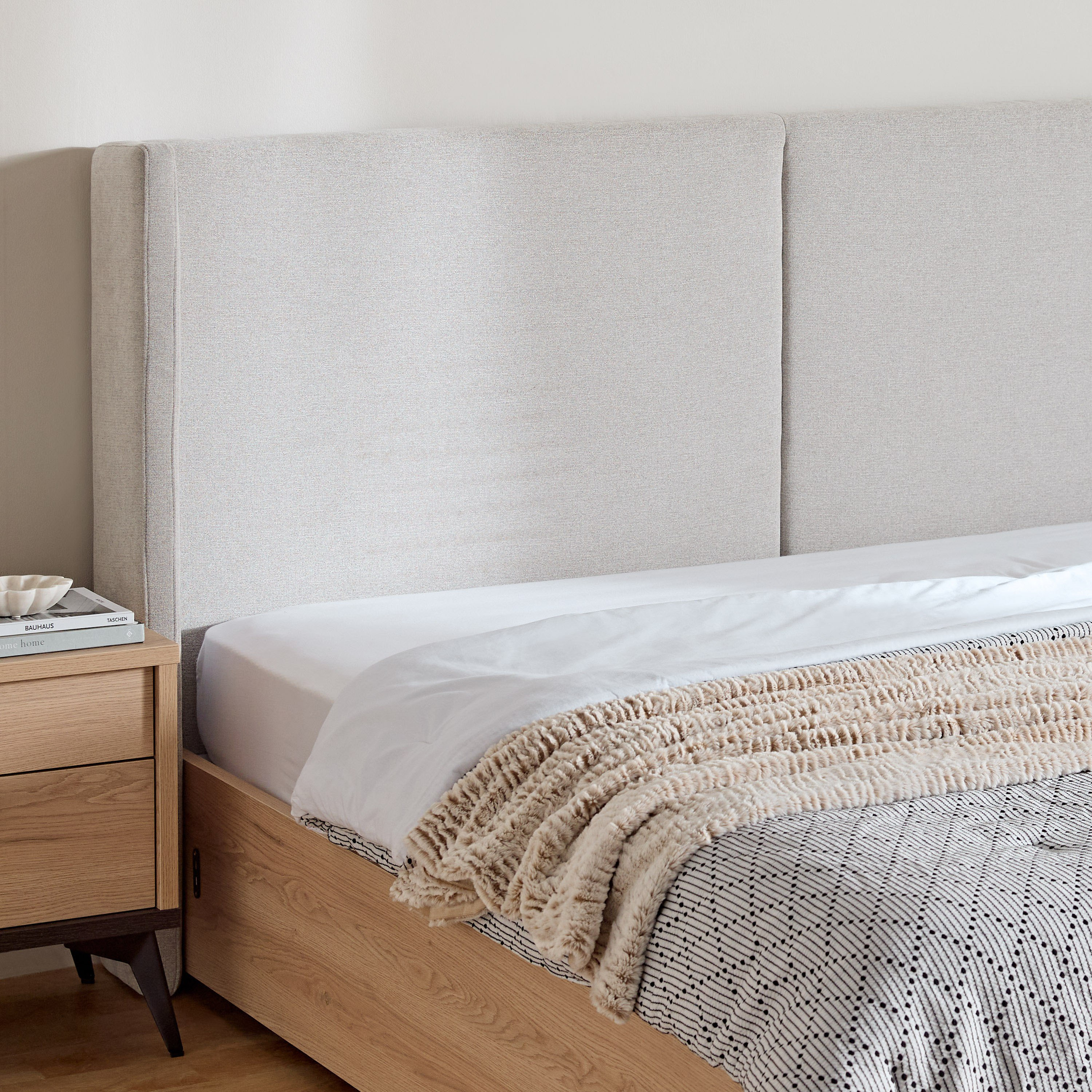 طقم غرفة نوم سوبر كينج 5 قطع من لوكا- 200x200 سم-hbxbedroom-bedsandbedsets-bedroomsets-superking-image-4