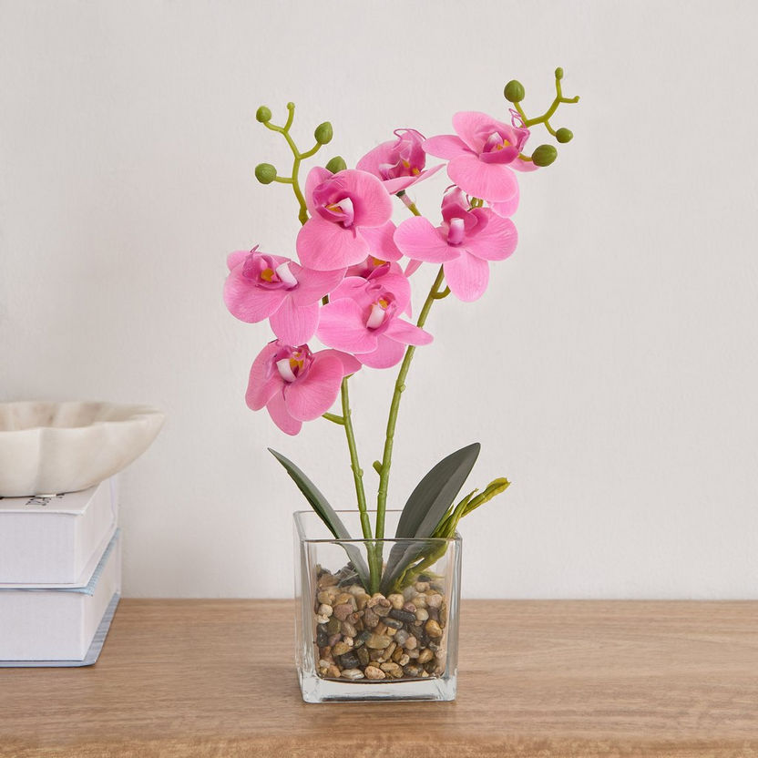 How to Clean Artificial Flowers And Plants in Riyadh: Expert Tips