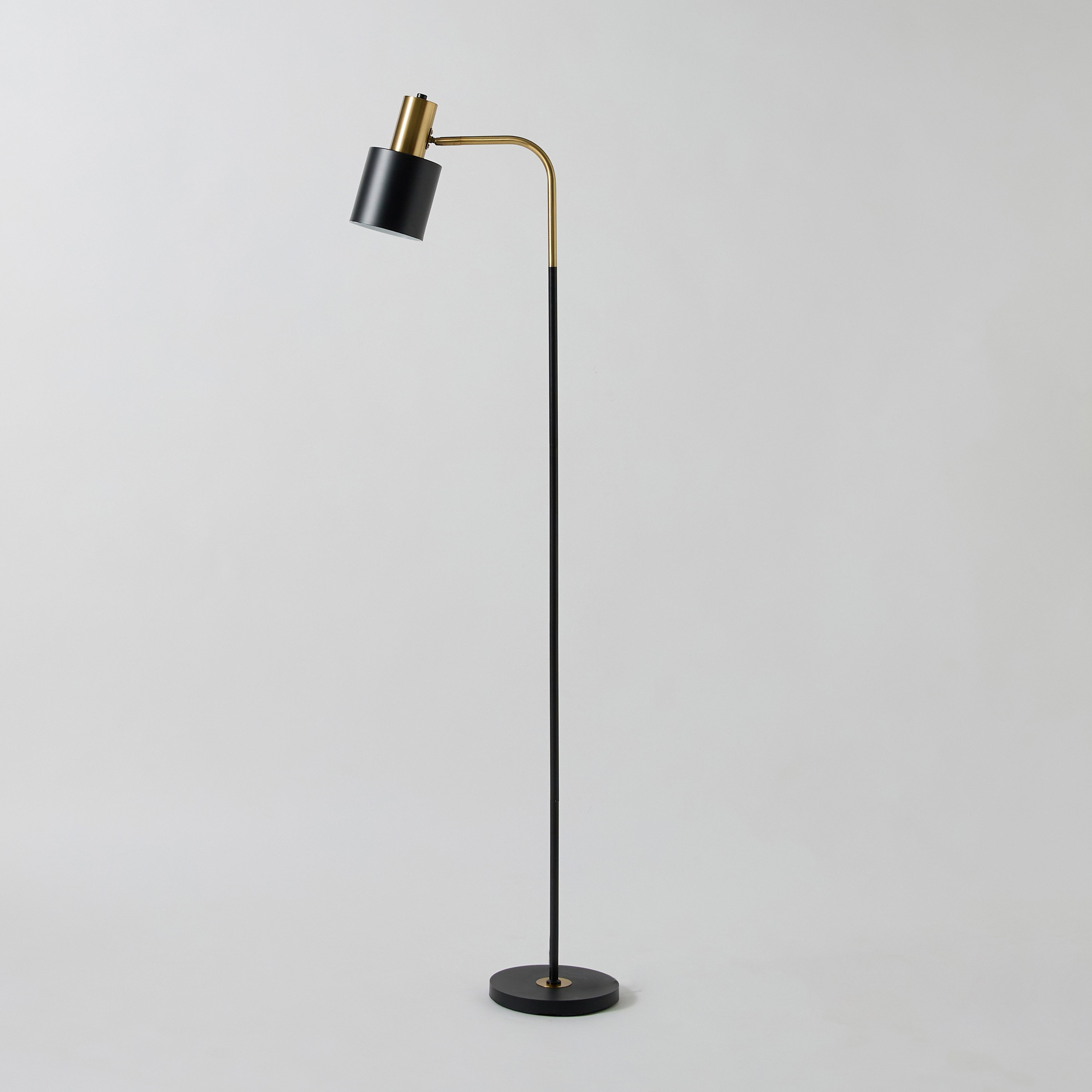 Keith Metal E27 Floor Lamp - 22x142 cm-hbxhomeware-hbxlivingroom-image-6