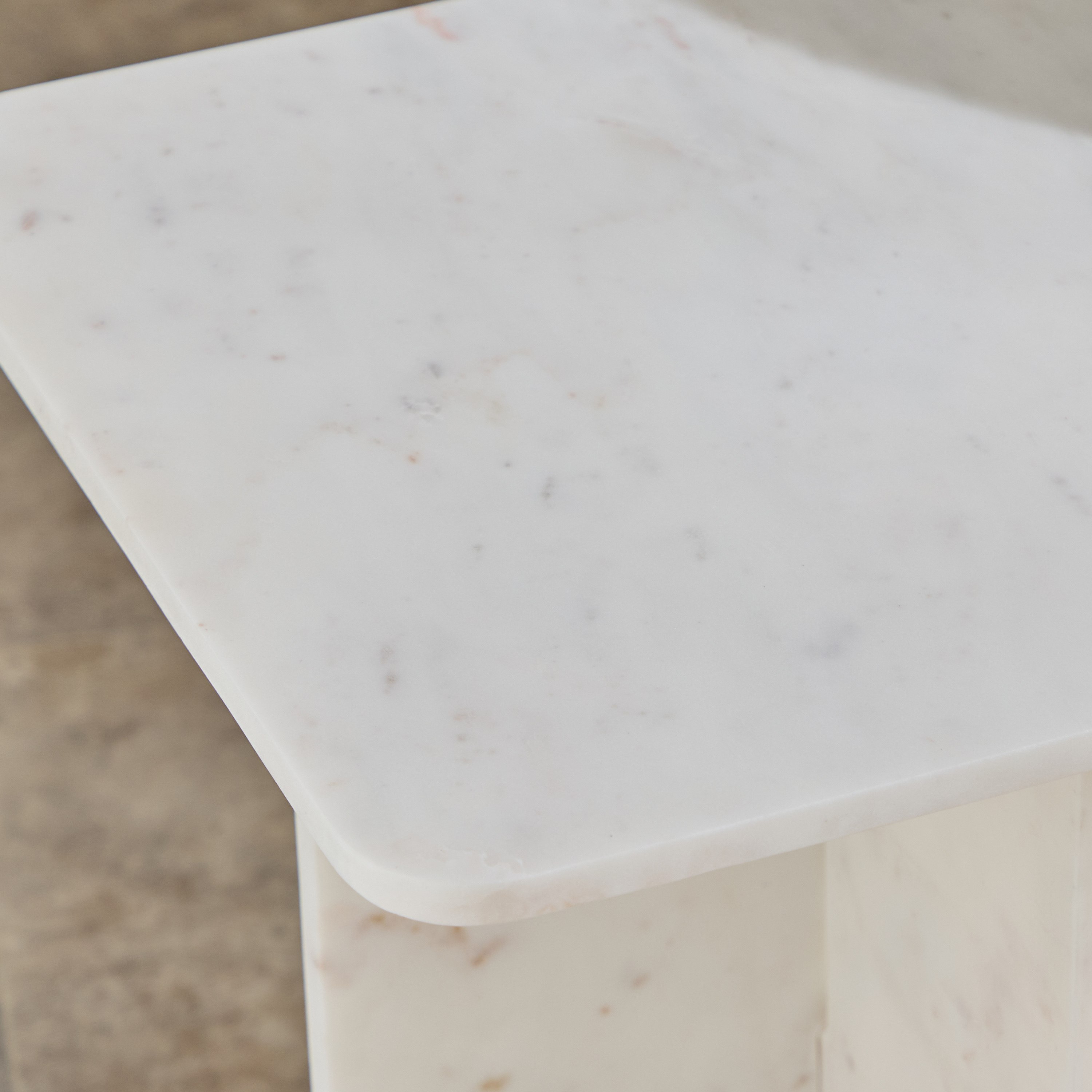 طاولة جانبية من الرخام الأصلي - فونديل من فيندرا-hbxfurniture-livingroom-endtables-image-4