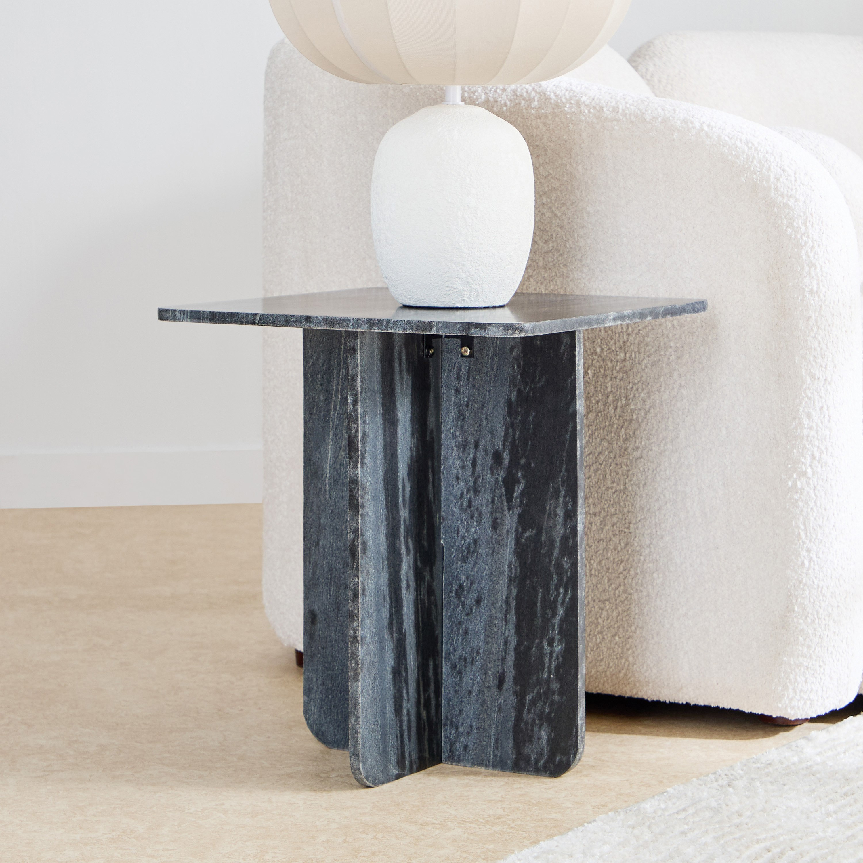 طاولة جانبية رخام طبيعي من فيندرا فونديل-hbxfurniture-livingroom-endtables-image-1
