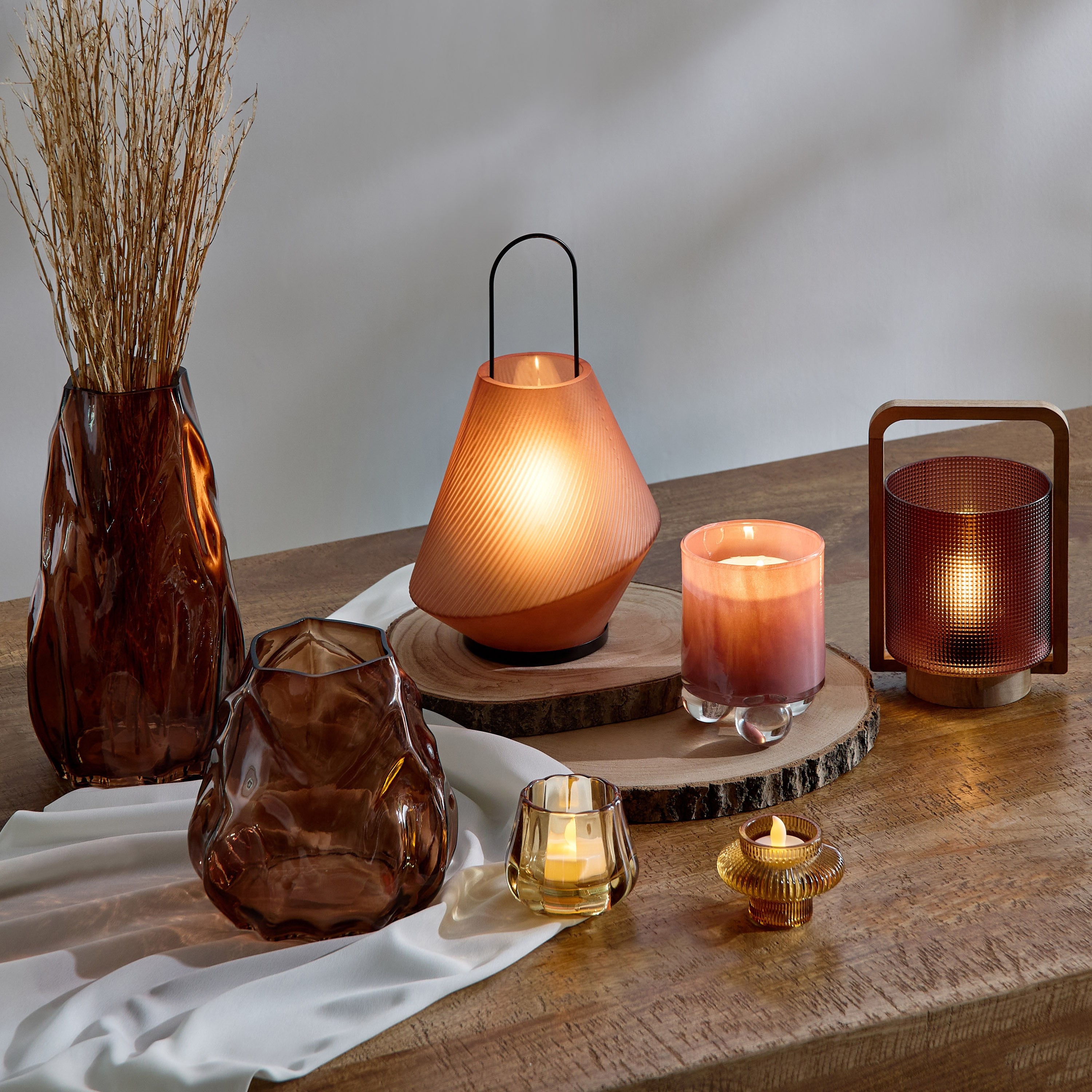 Auden Curved Glass Ribbed Lantern with Metal Handle - 18x18x30 cm-PROMO_HB_AE_B1G1_250925-image-5