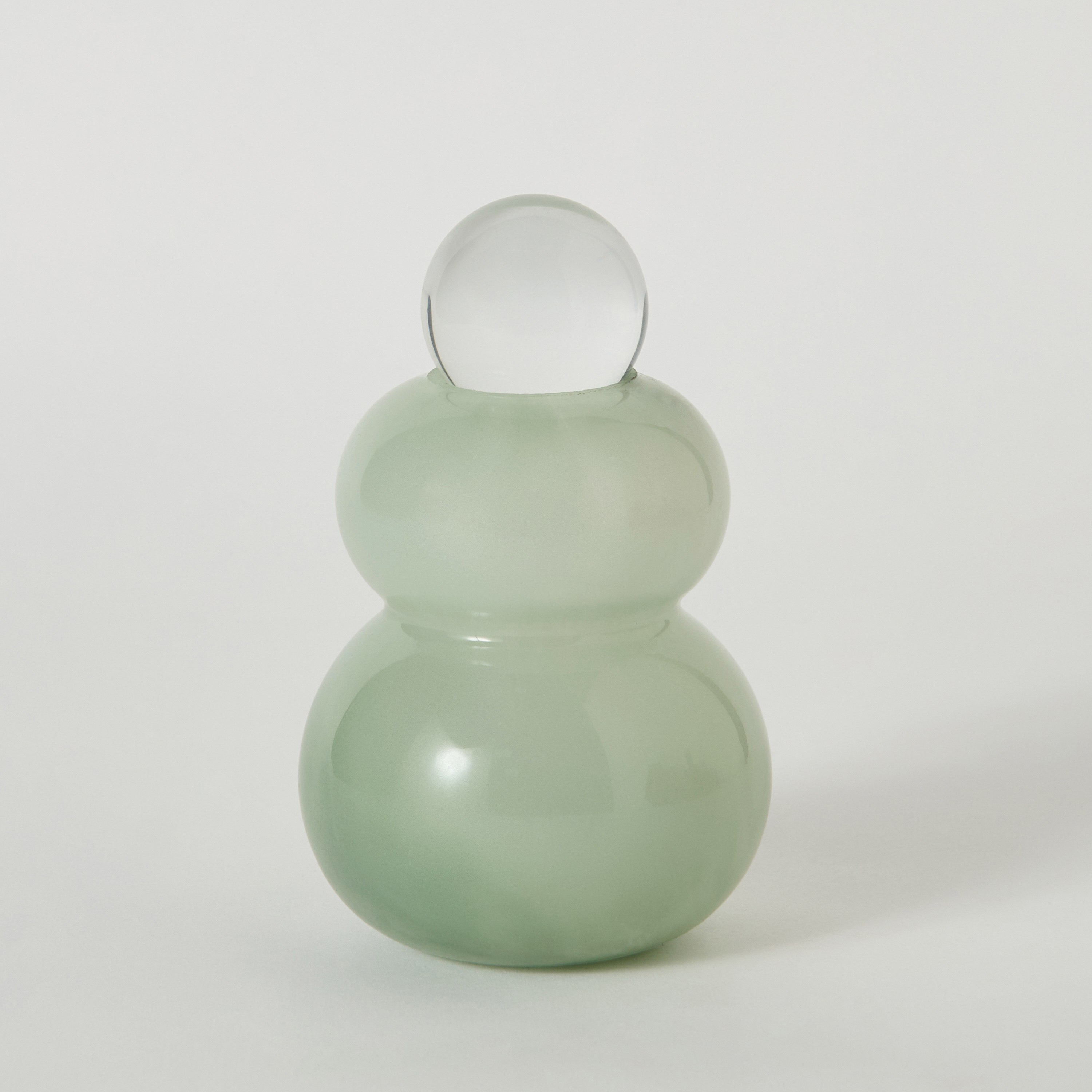 مزهرية زجاجية صغيرة بكرة زجاجية مستديرة من أودن - 9x9x16 سم-hbxhomeware-hbxdecorandfurnishings-image-5