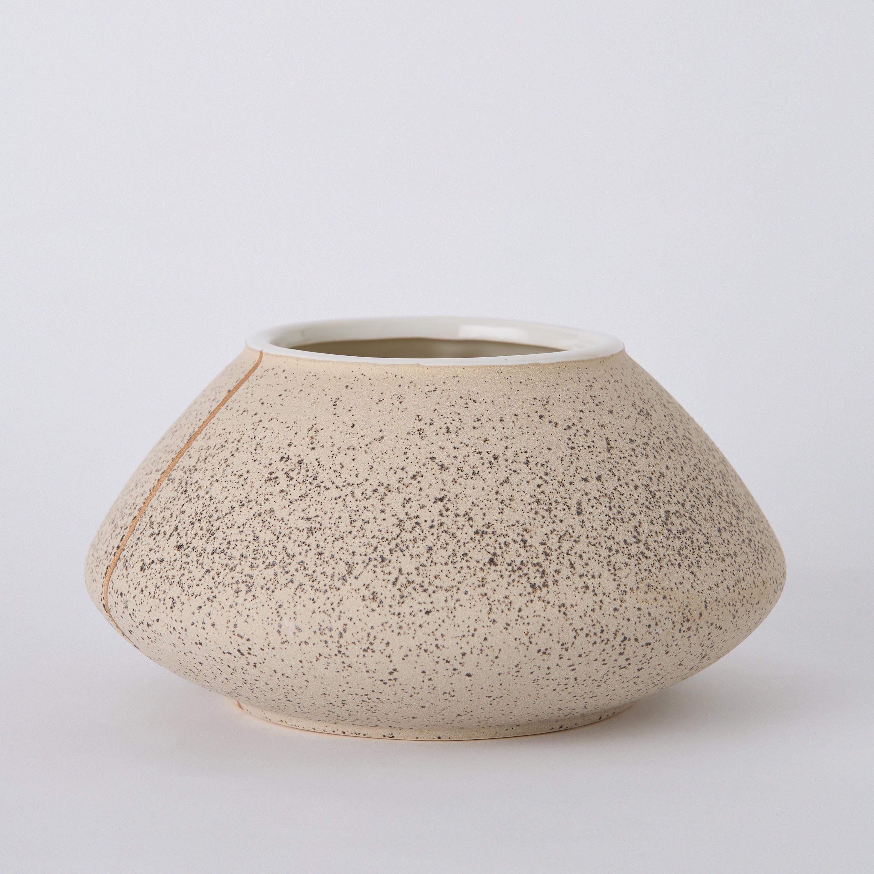 وعاء ديكور سيراميك مخطط من تيلدن - 23×23×12 سم-PROMO_HB_AE_B1G1_250925-image-5