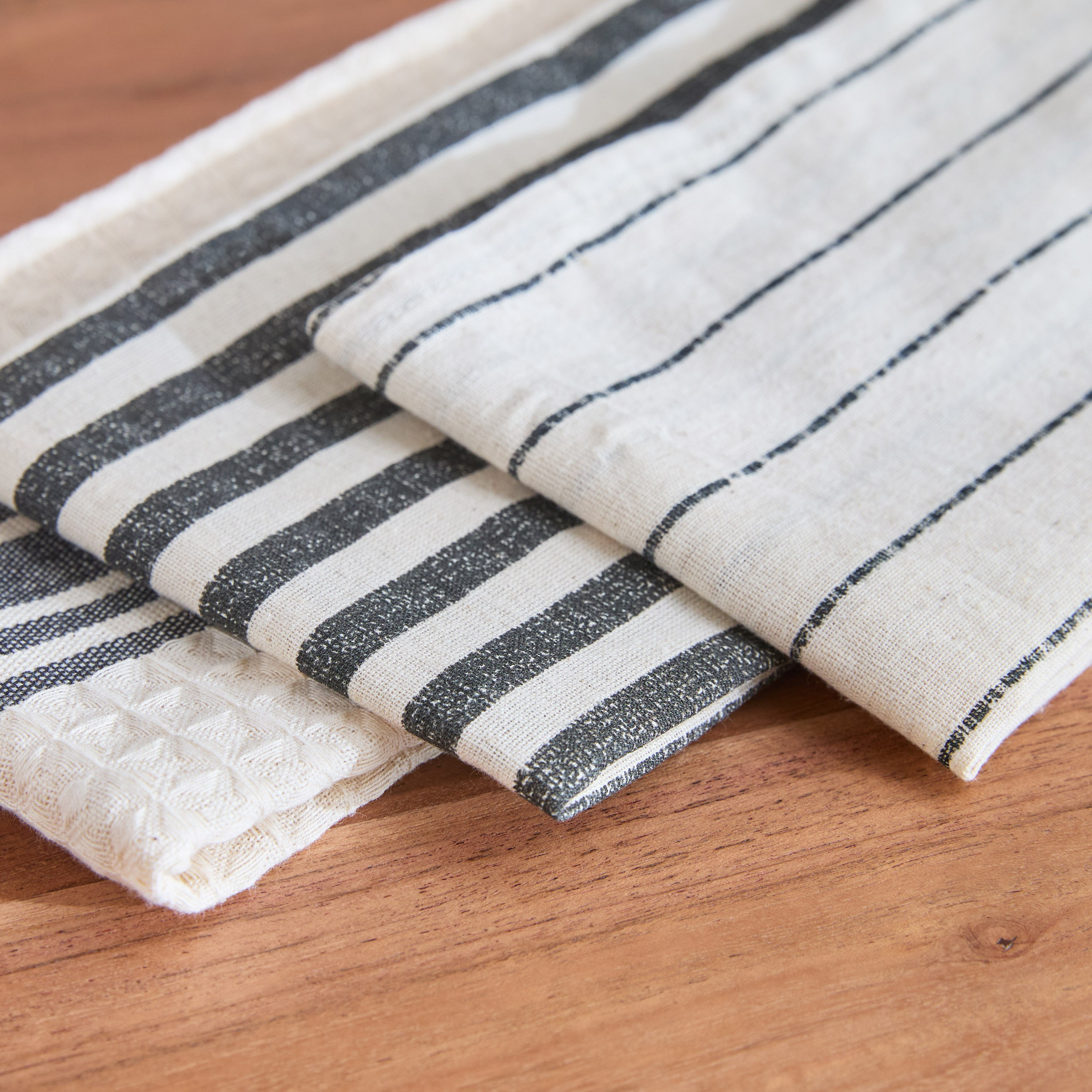 طقم مناشف مطبخ مخطط 3 قطع من نوار - 40x65 سم-hbxhomeware-kitchenware-kitchenlinens-image-3