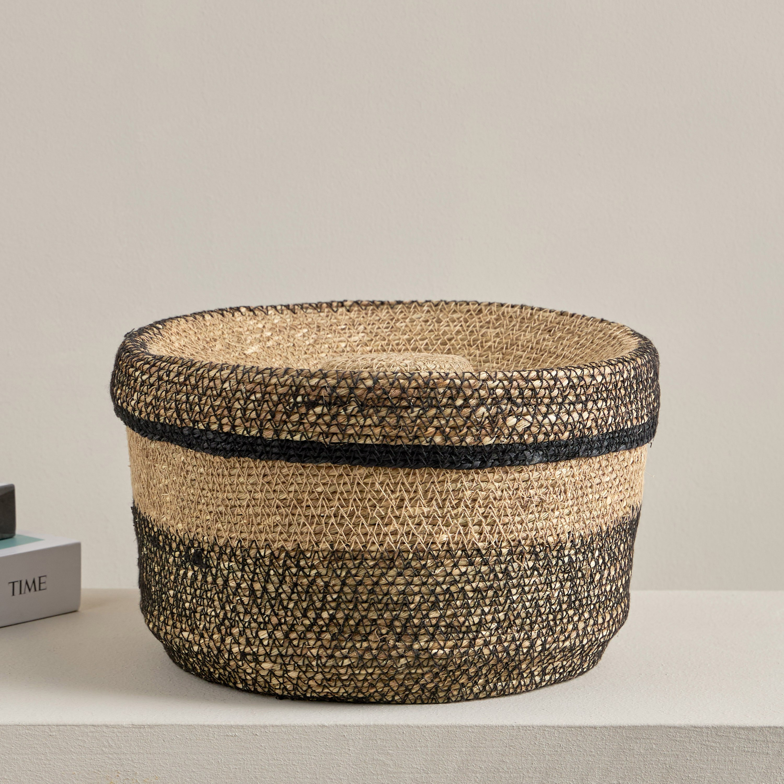 Noir Sea Grass Basket with Lid - 24x24x26 cm-hbxhomeware-hbxbathroom-image-1