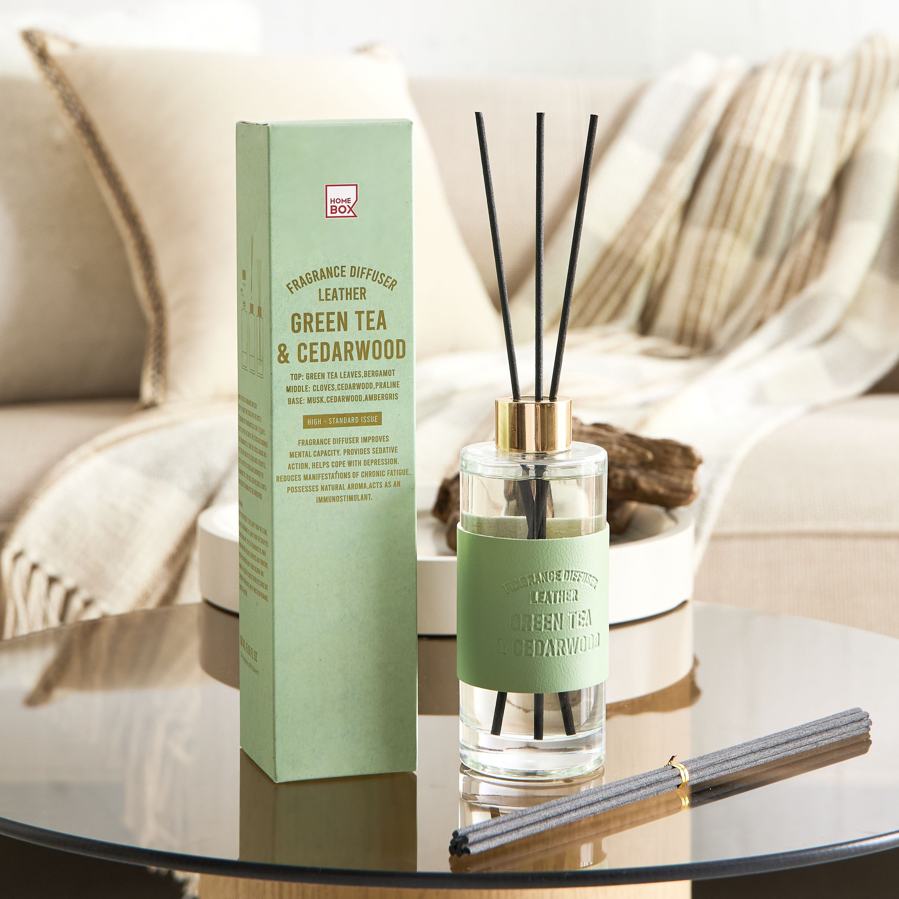 موزع عطور بالأعواد برائحة الشاي الأخضر وخشب الأرز أولد وورلد من آبي-hbxbedroom-homefragrance-diffusers-image-1