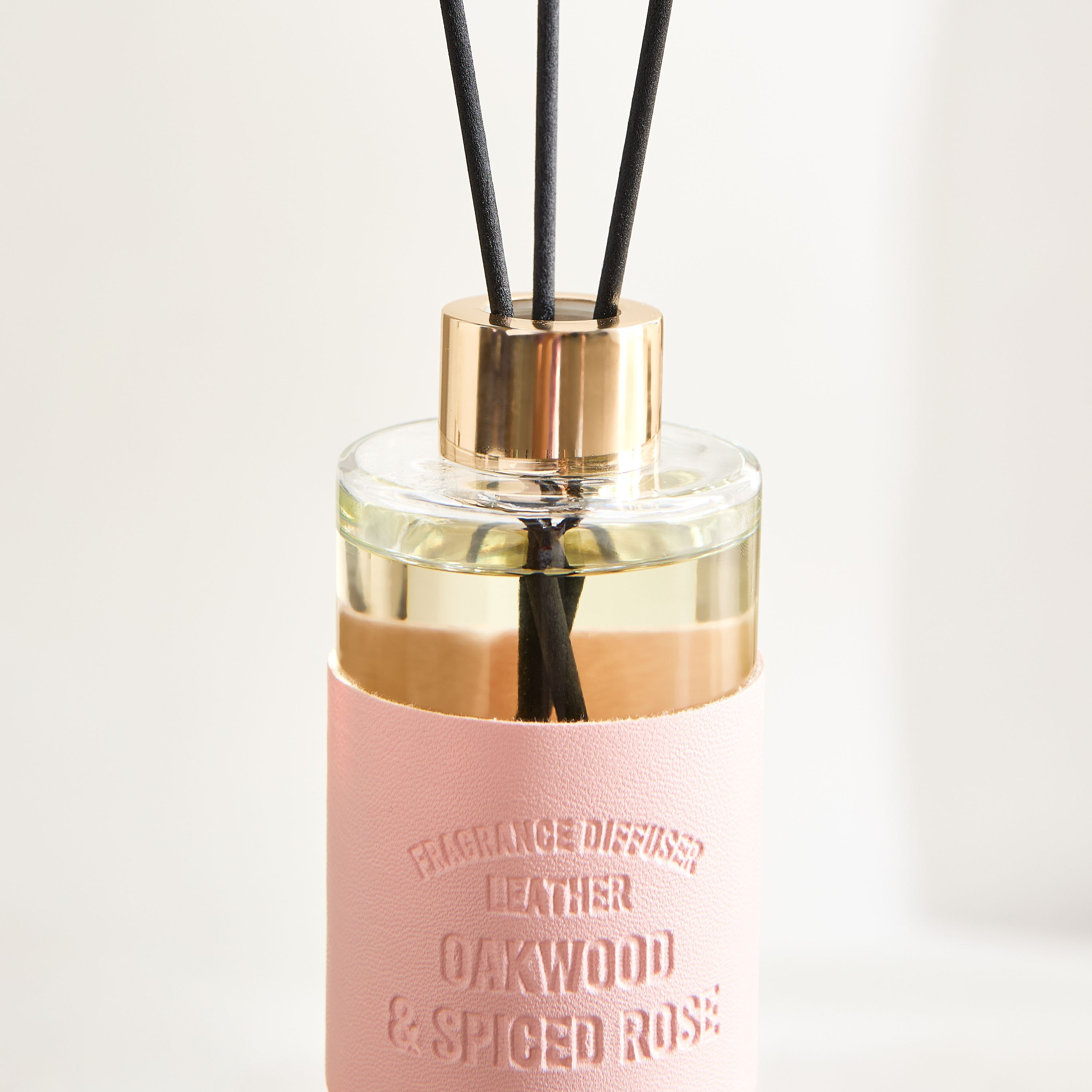 Abbey Old World Oak Wood and Spice Rose Reed Diffuser - 180 ml-PROMO_HB_AE_B2G2_011025-image-3