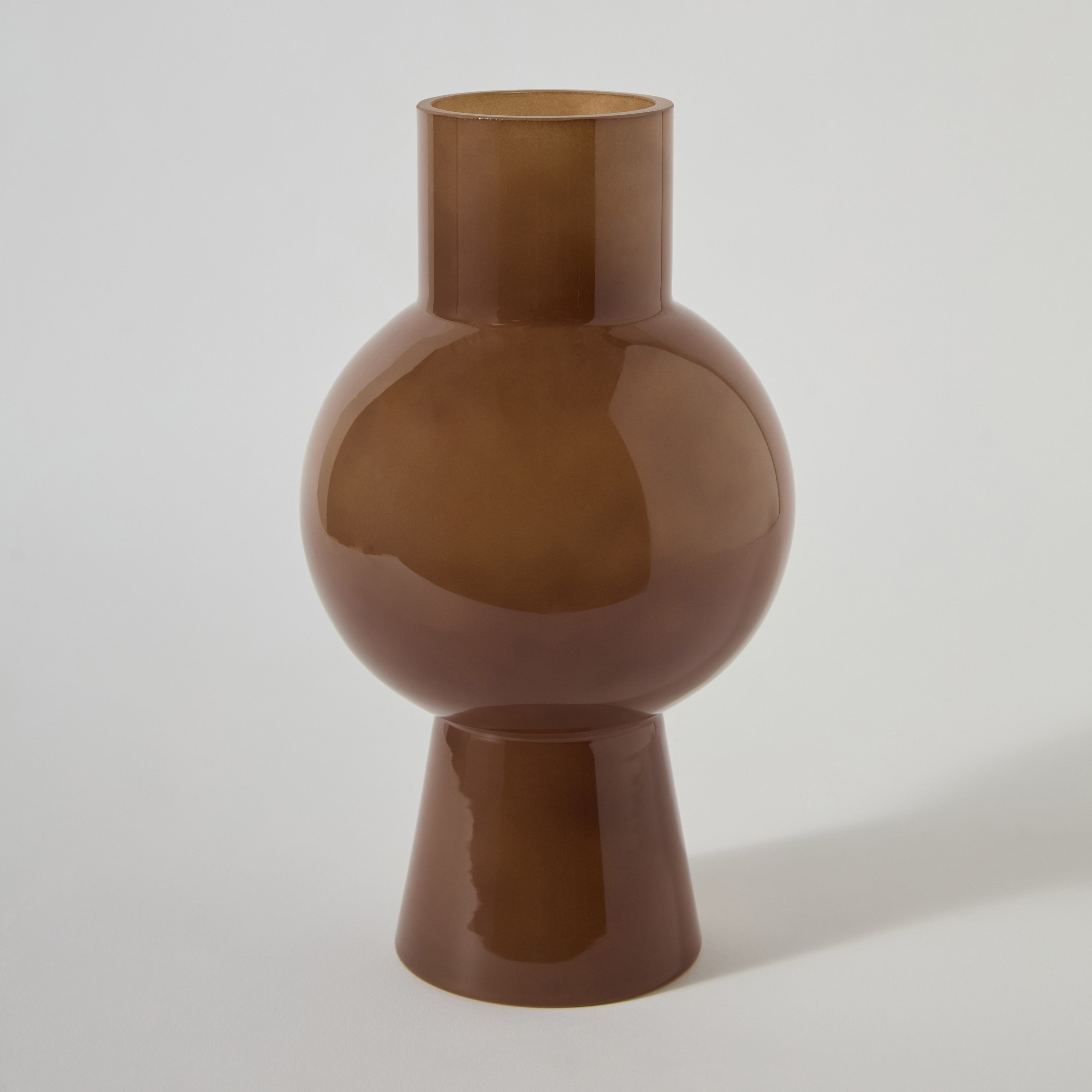 Lemont Glass Vase - 18x18x31 cm-hbxhomeware-hbxdecorandfurnishings-image-5