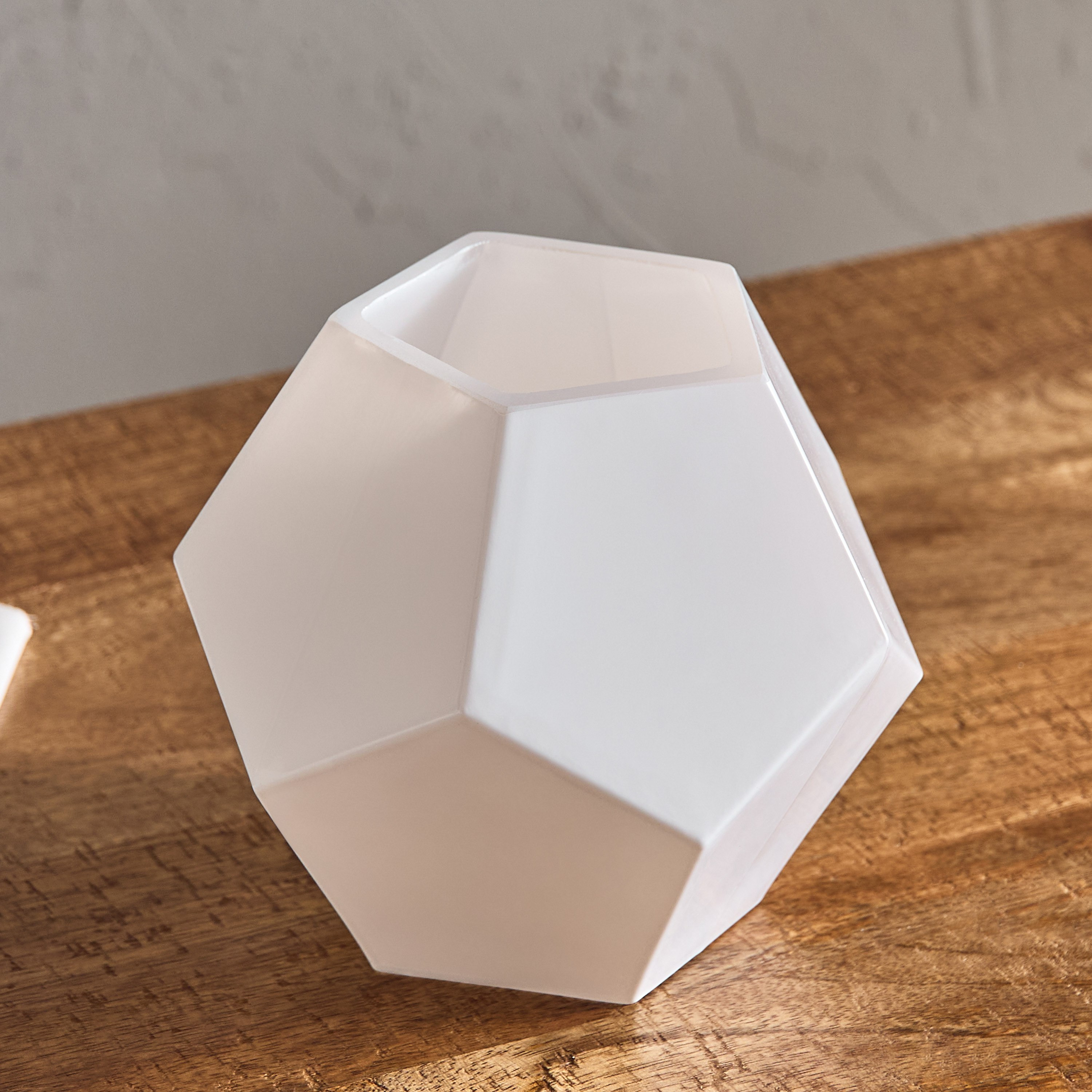 Lemont Geometric Bud Vase - 16x16x14 cm-PROMO_HB_AE_B2G2_011025-image-2