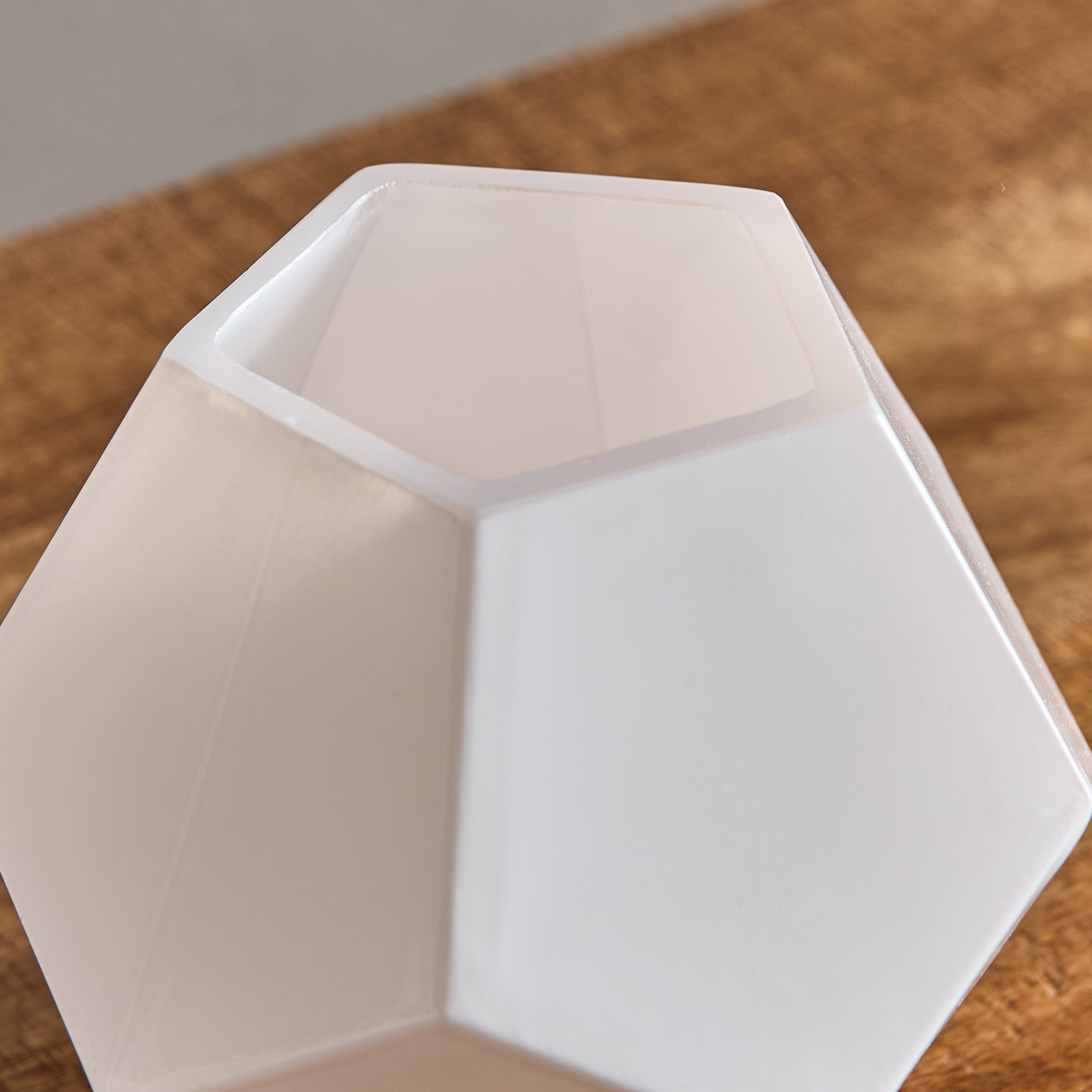 Lemont Geometric Bud Vase - 16x16x14 cm-PROMO_HB_AE_B2G2_011025-image-3