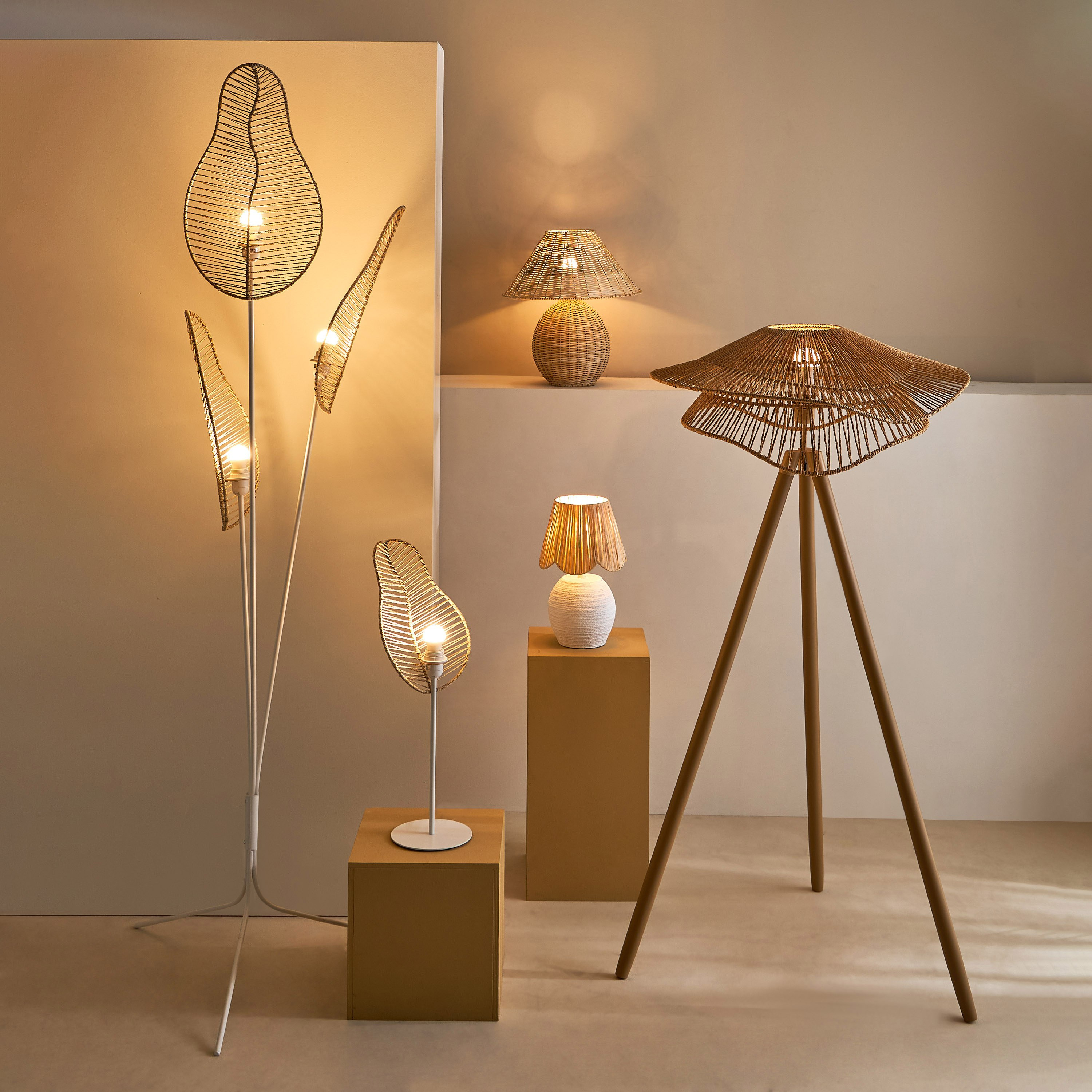 Collett Bamboo Table Lamp with Bamboo Shade - 40x40x42.5 cm-hbxbedroom-lighting-tablelamps-image-6
