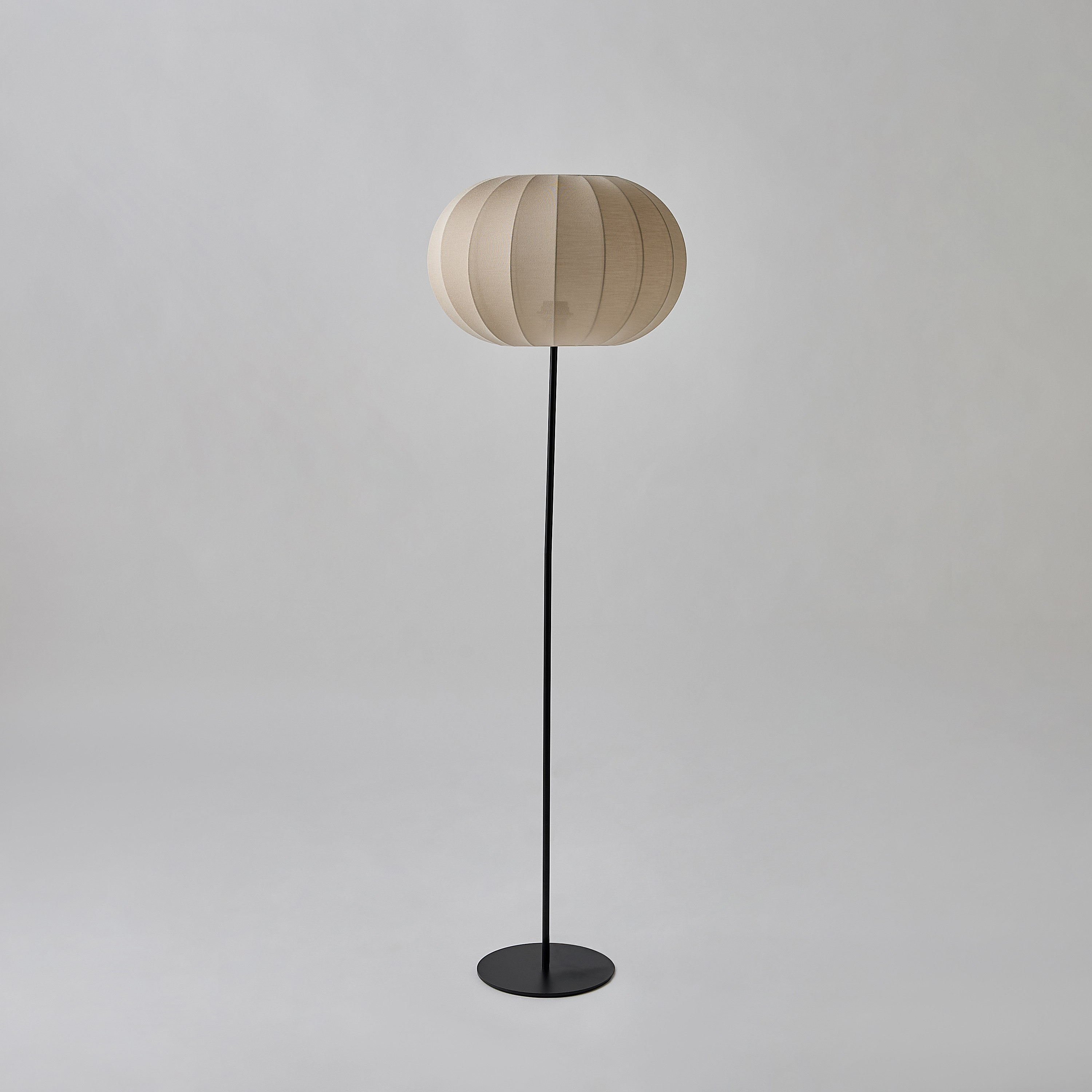 مصباح أرضية إي27 معدن بغطاء قماش من كوليت - 40x40x125 سم-hbxhomeware-hbxlivingroom-image-7