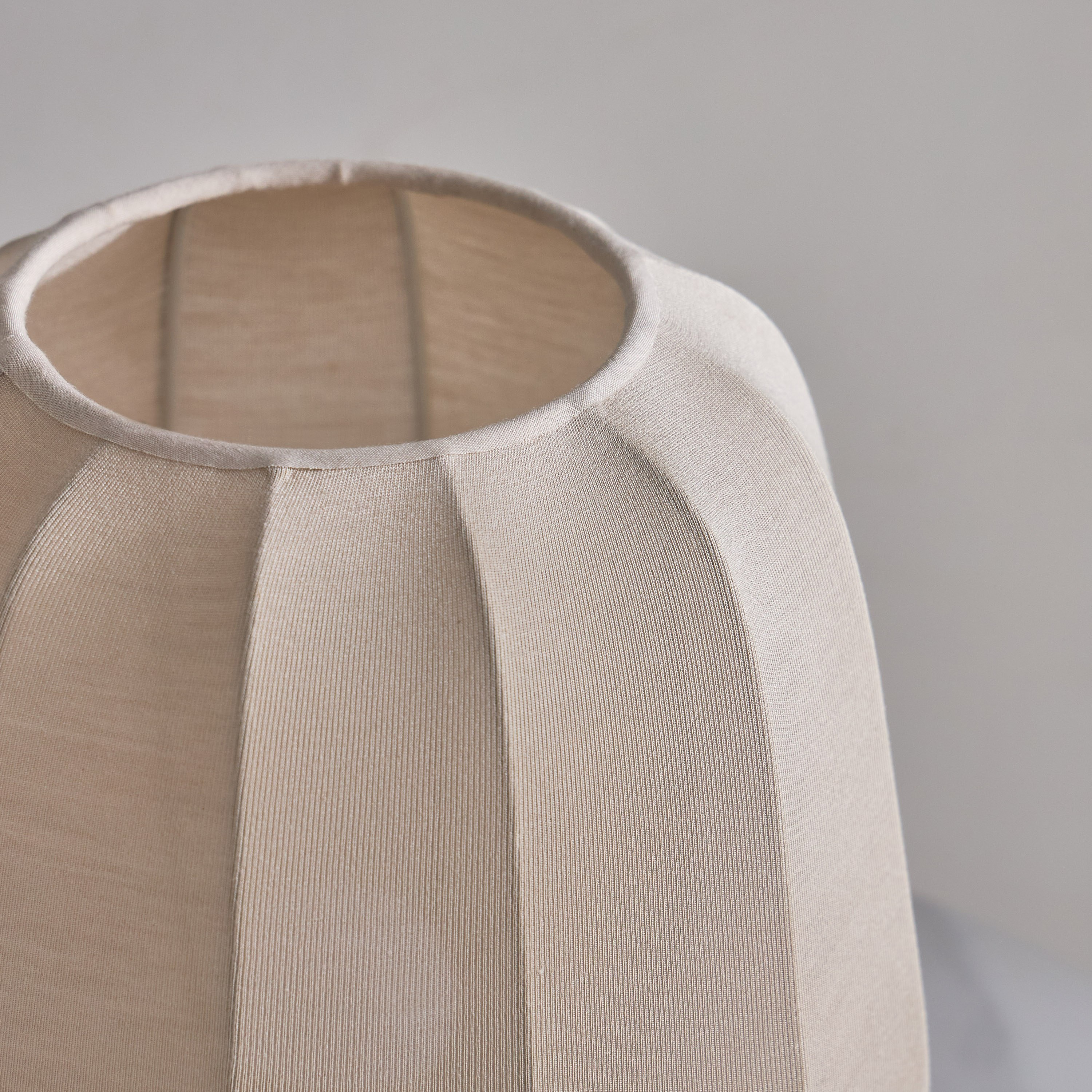 Collett E27 Metal Table Lamp with Fabric Shade - 22x22x25 cm-hbxbedroom-lighting-tablelamps-image-3