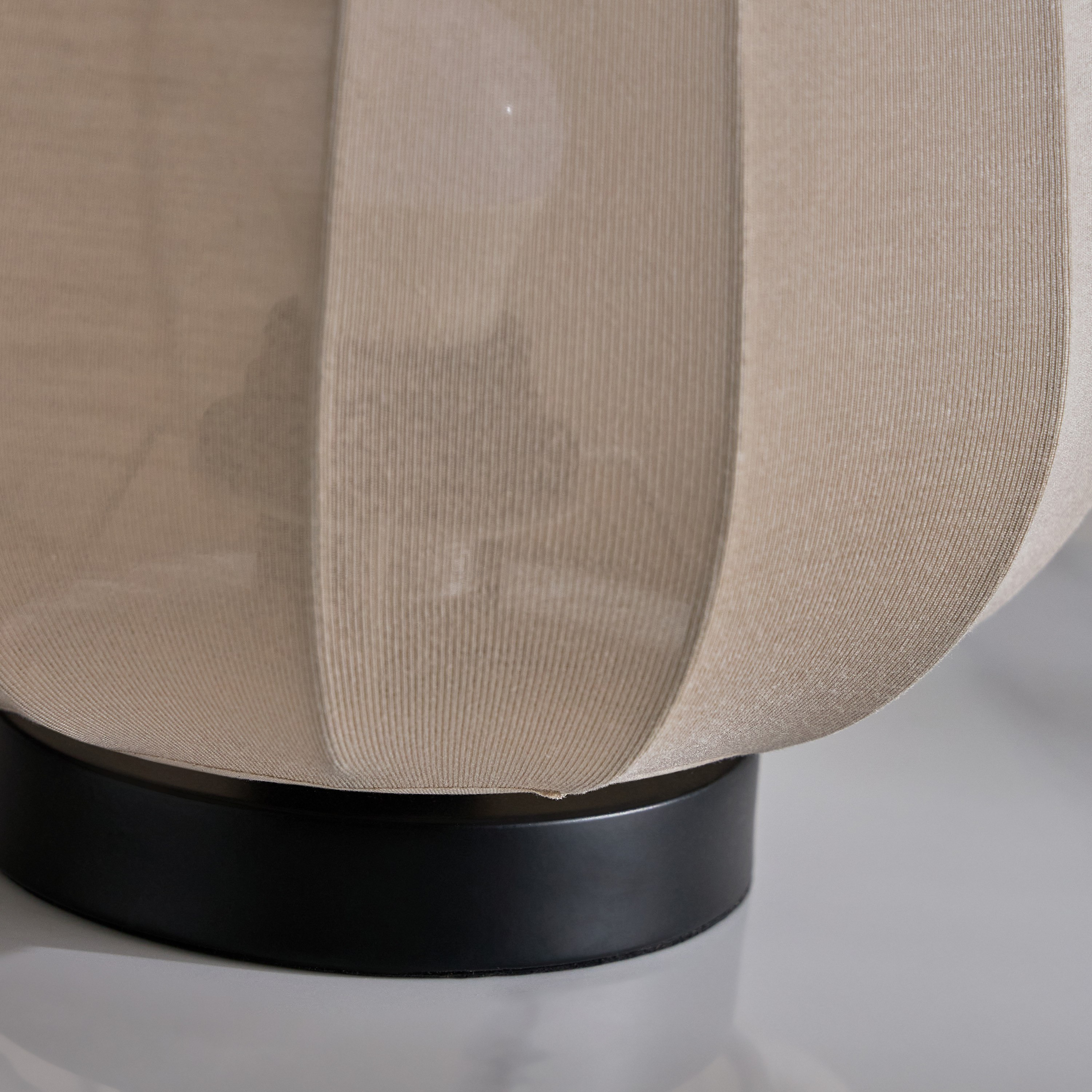 Collett E27 Metal Table Lamp with Fabric Shade - 22x22x25 cm-hbxbedroom-lighting-tablelamps-image-4