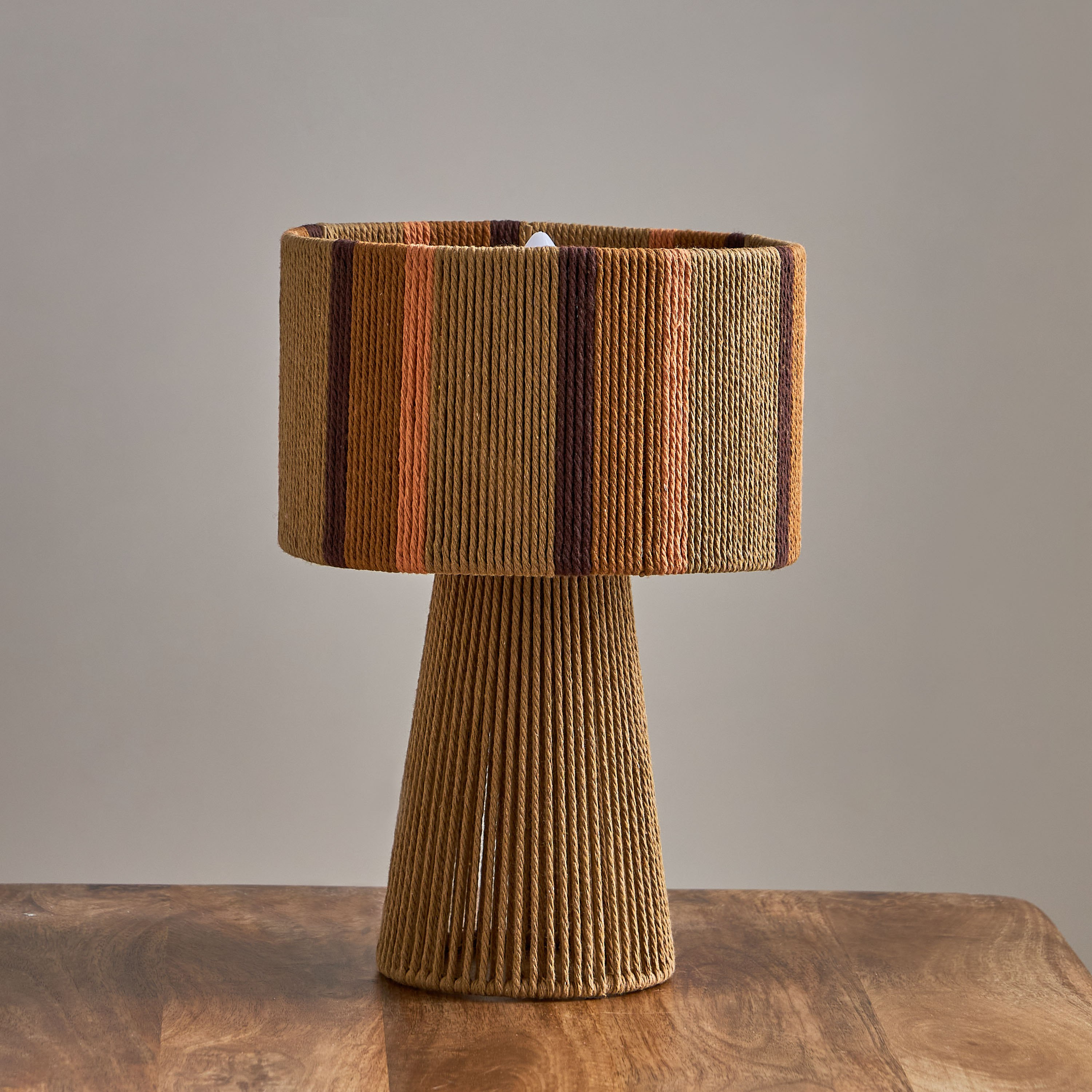 مصباح طاولة إي27 بتصميم حبل من كوليت - 20x20x30 سم-hbxbedroom-lighting-tablelamps-image-1