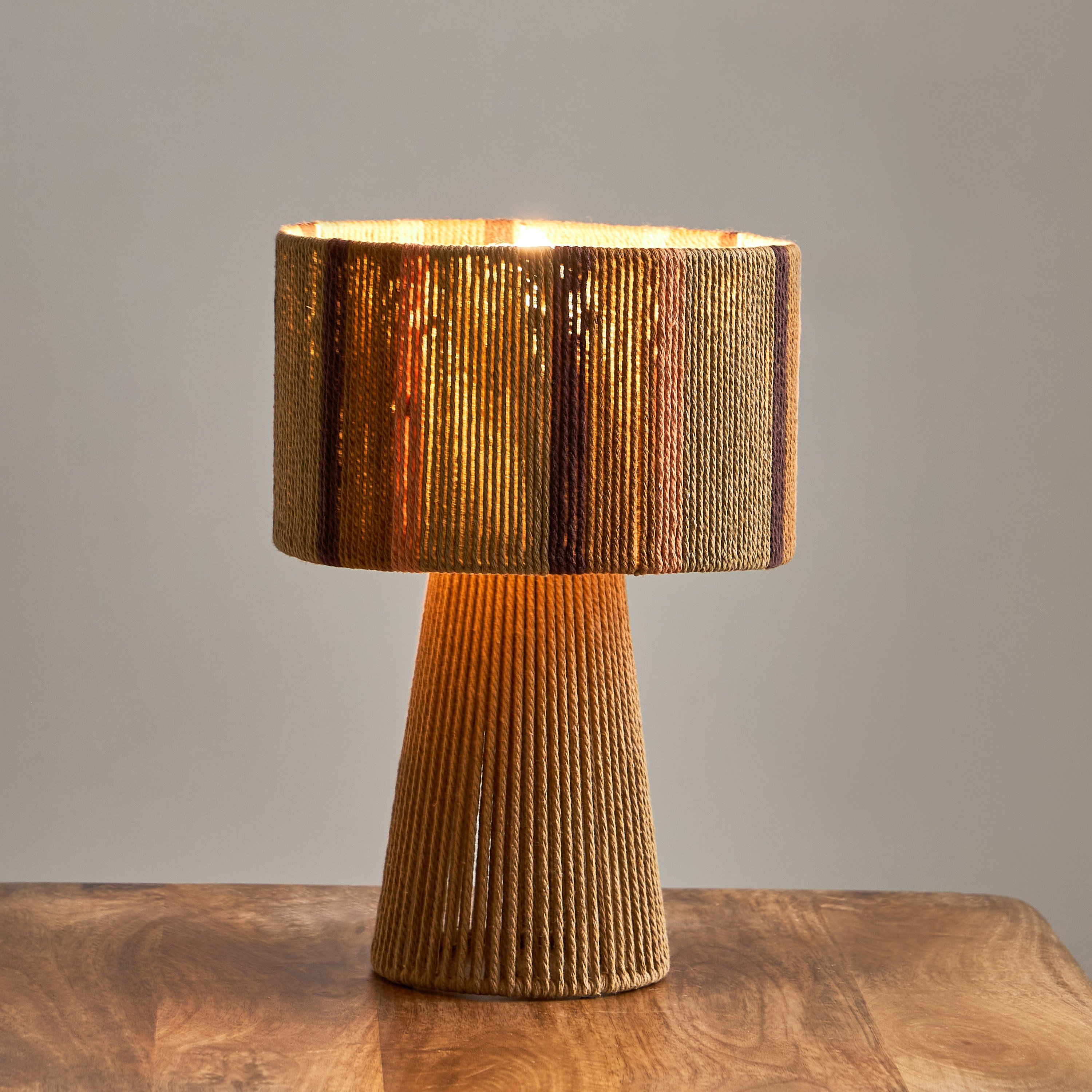 مصباح طاولة إي27 بتصميم حبل من كوليت - 20x20x30 سم-hbxbedroom-lighting-tablelamps-image-2