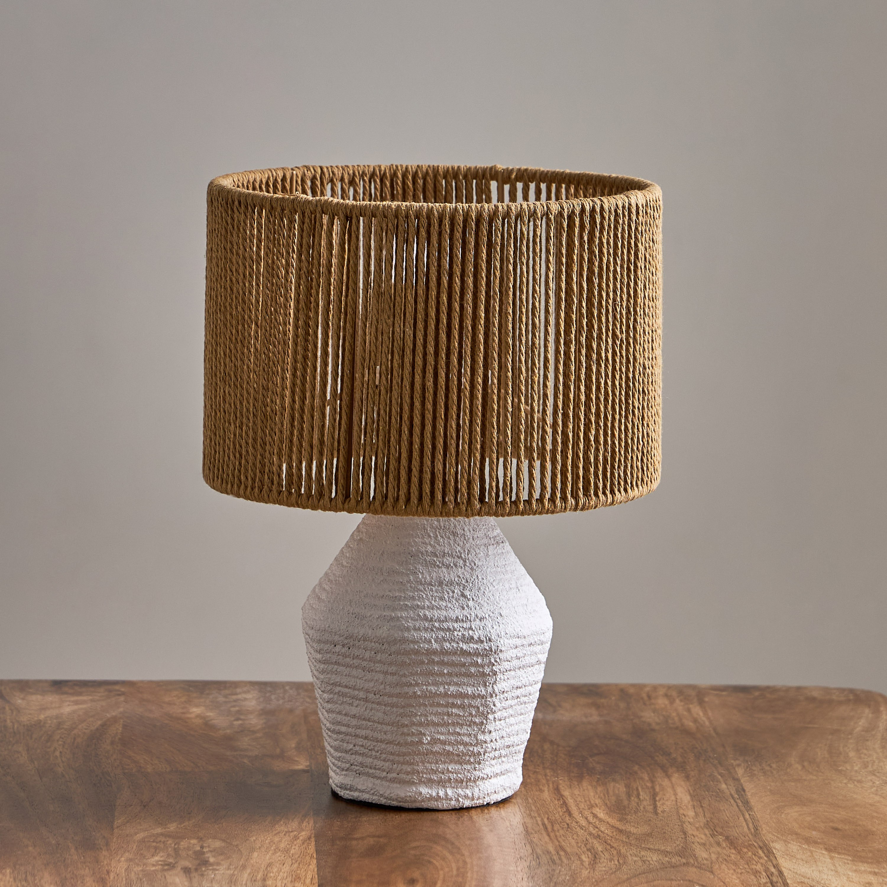 مصباح طاولة إي27 ورق معجّن بغطاء حبال من كوليت - 20.5x20.5x27.5 سم-hbxbedroom-lighting-tablelamps-image-1