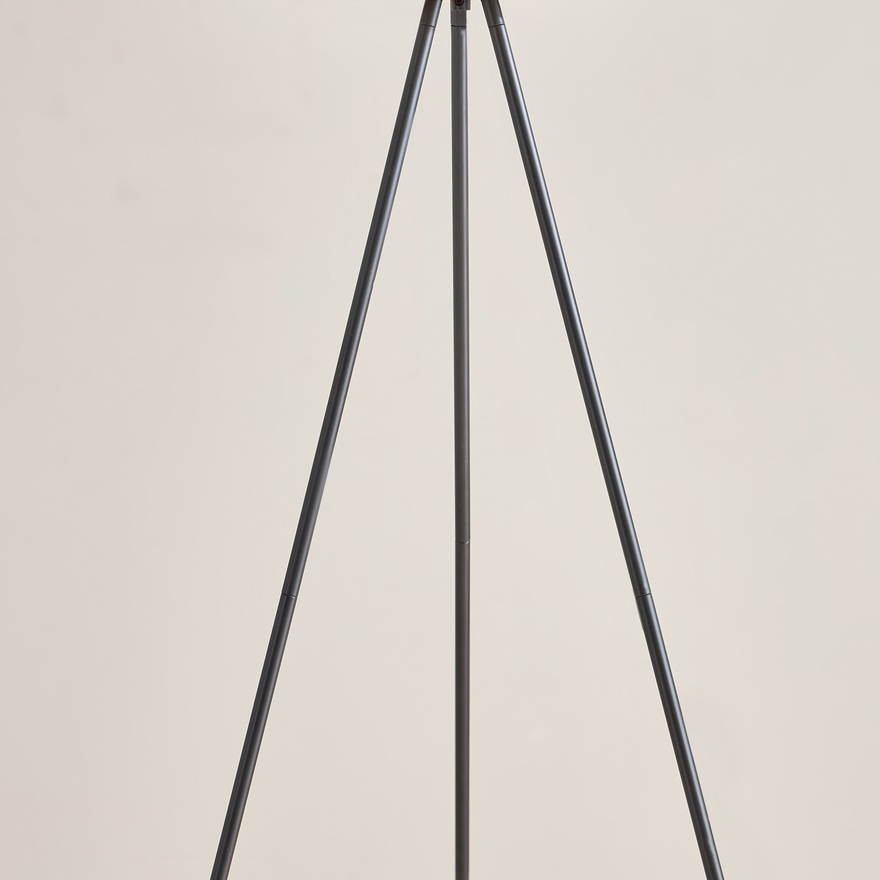 مصباح أرضي إي27 معدن بغطاء عشب البحر من كوليت - 62x58x156 سم-hbxhomeware-hbxlivingroom-image-4