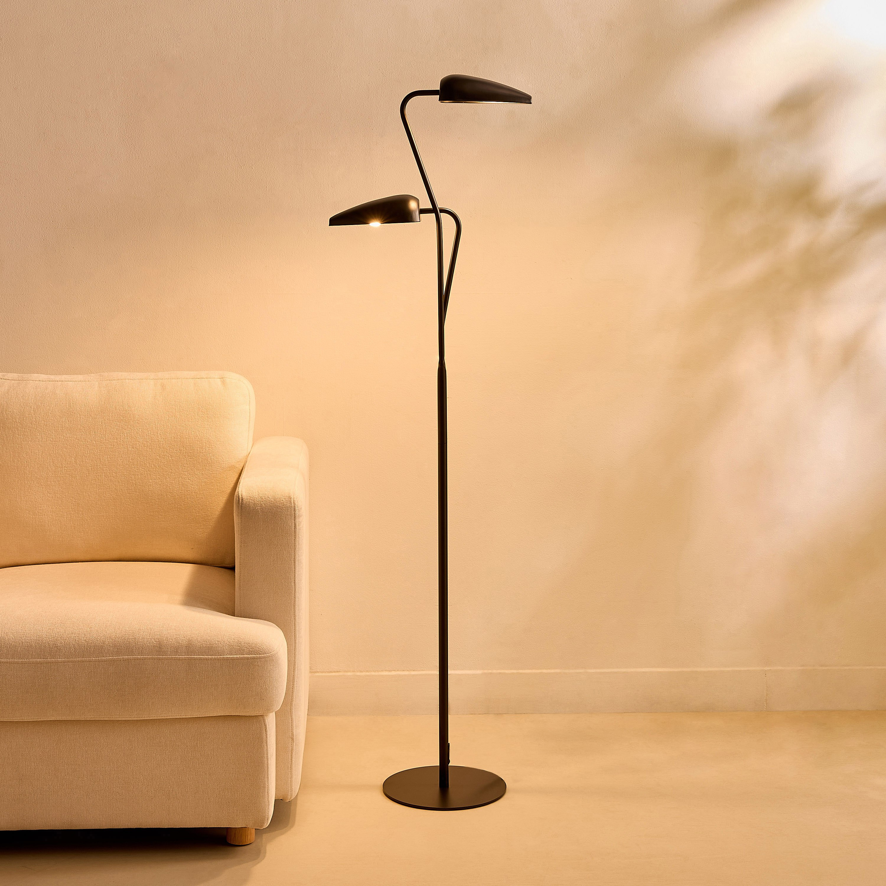 مصباح أرضي معدني مزود بلمبتين من كوليت - 40.5x25x142 سم-hbxhomeware-hbxlivingroom-image-2