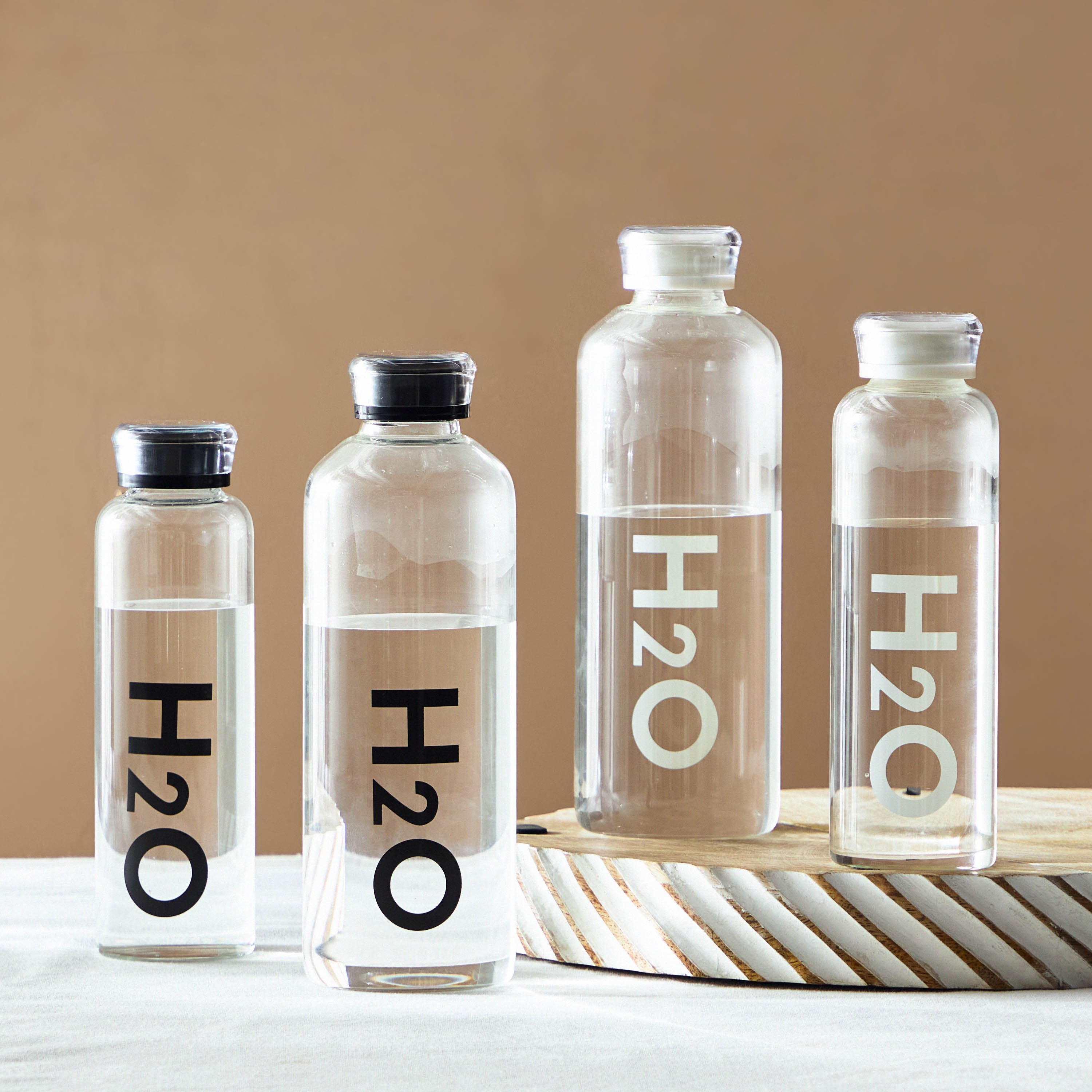 Orchid Borosilicate Glass Bottle - 500 ml-hbxhomeware-hbxkitchen-image-4