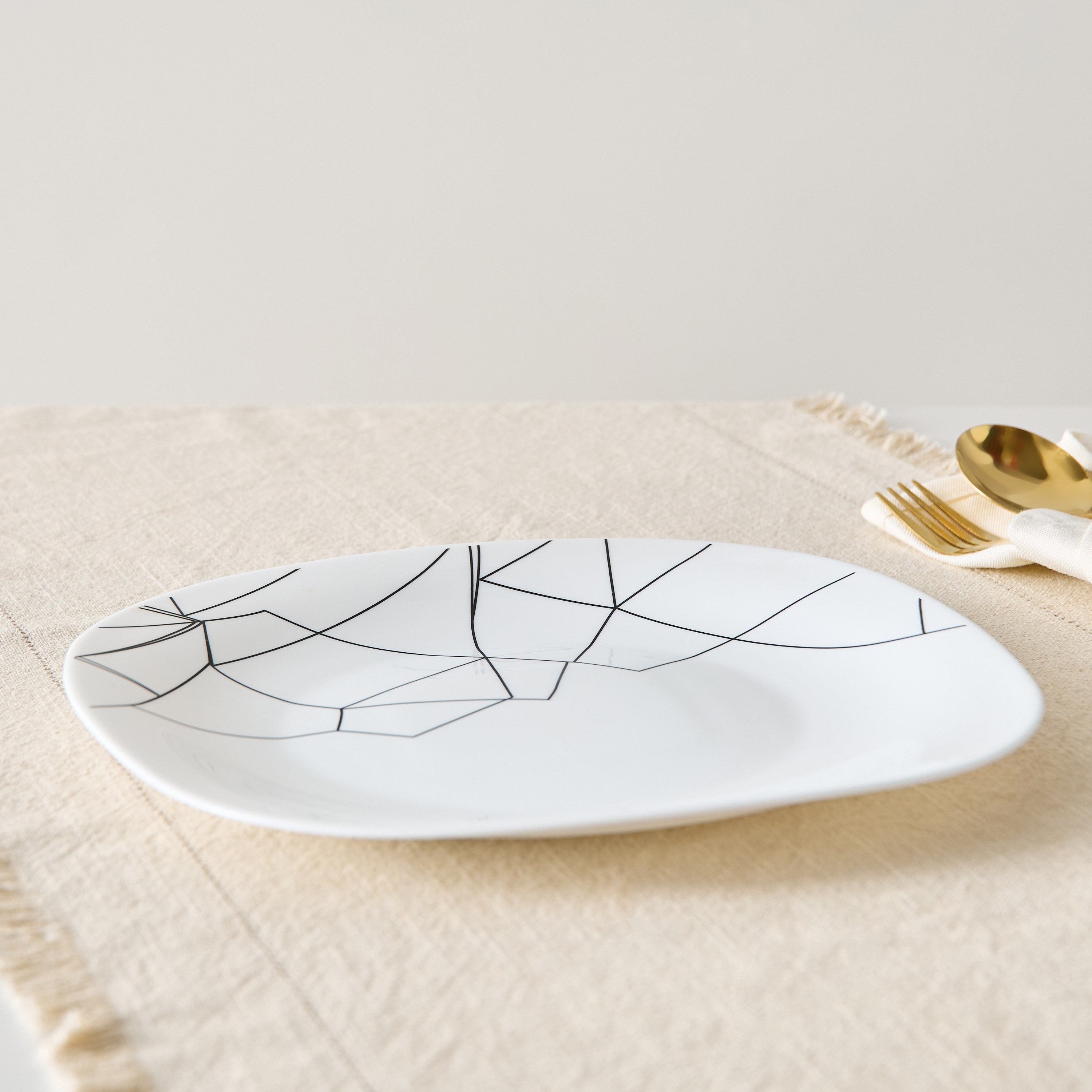 صحن سفرة أوبال وير من كراكل - 28 سم-hbxdecorandfurnishings-tabletop-crockery-image-1