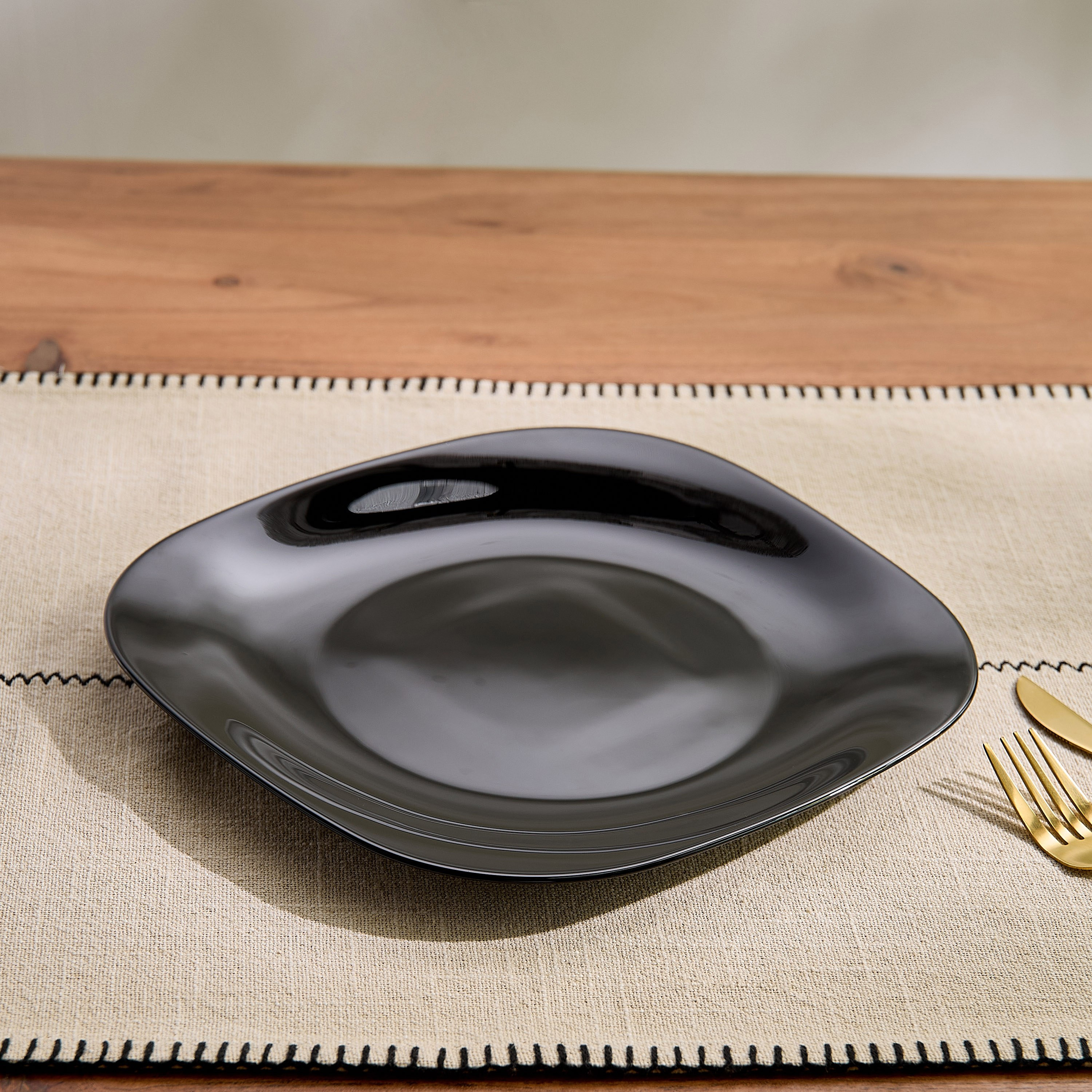 صحن عشاء أوبال وير من لومينوس - 28 سم-hbxdecorandfurnishings-tabletop-crockery-image-1