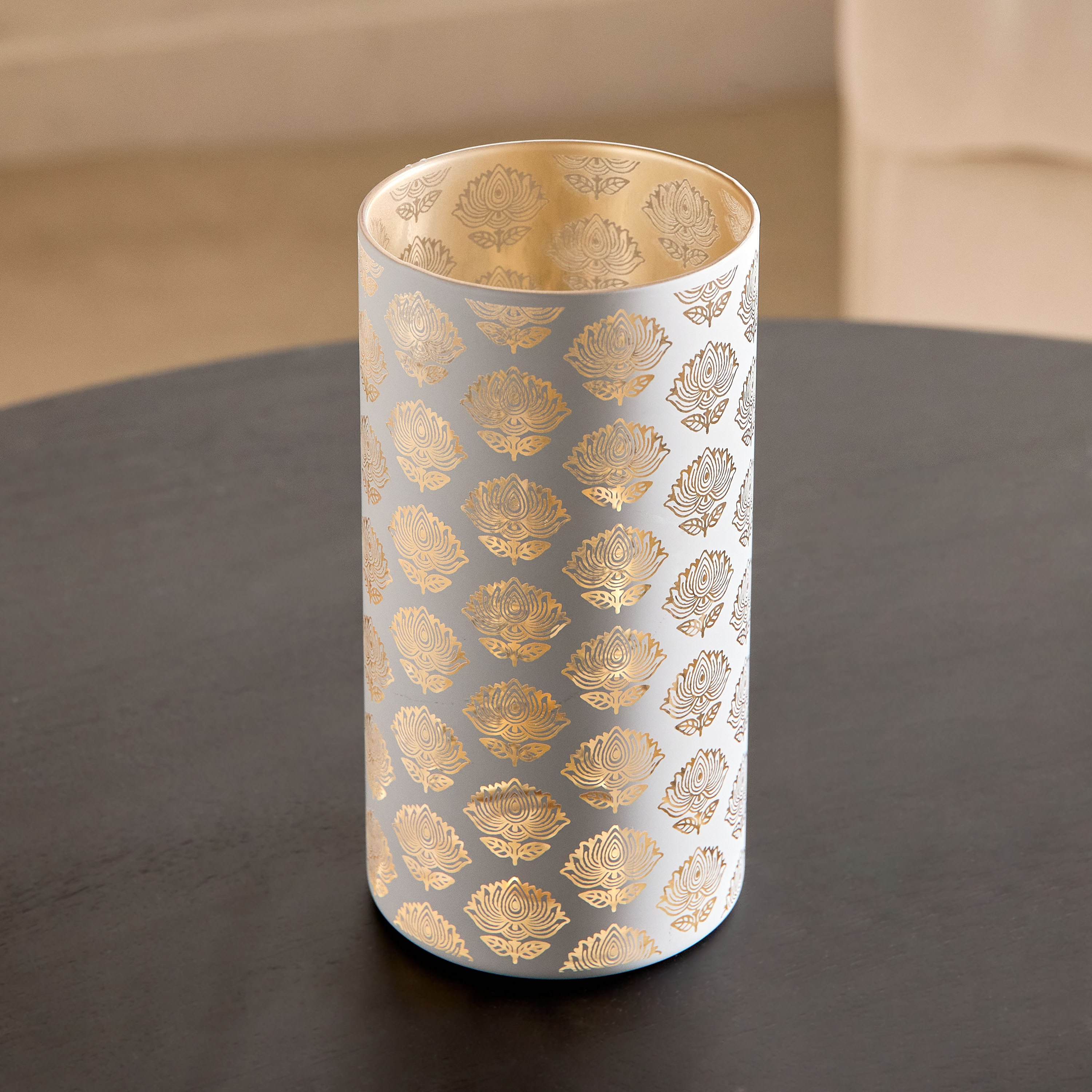 حامل شموع صغيرة زجاج من آشير - 9x9x17.5 سم-hbxlivingroom-decorandaccessories-candleholders-image-2
