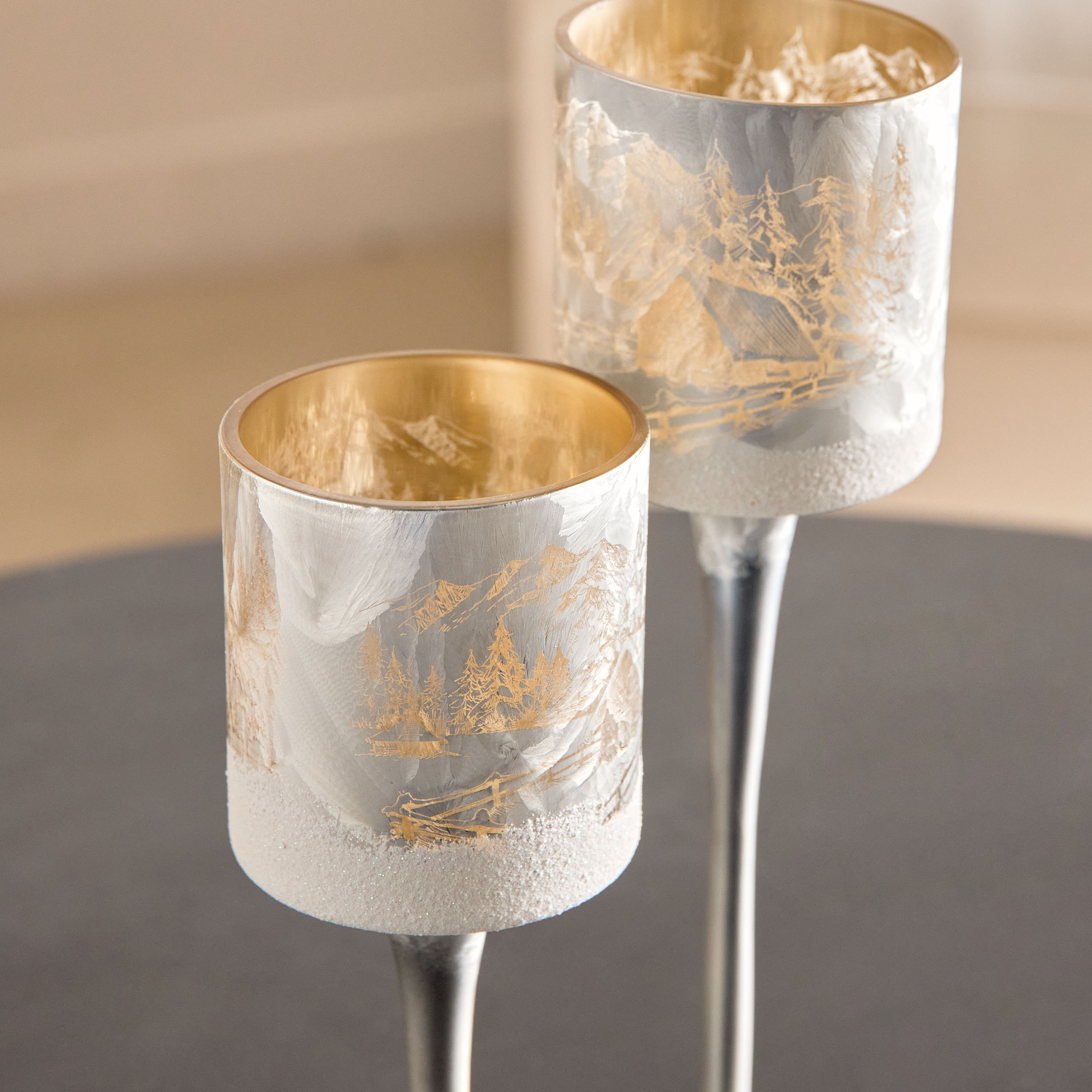 حامل شموع زجاجي من آشير- مجموعة من قطعتين-hbxlivingroom-decorandaccessories-candleholders-image-3
