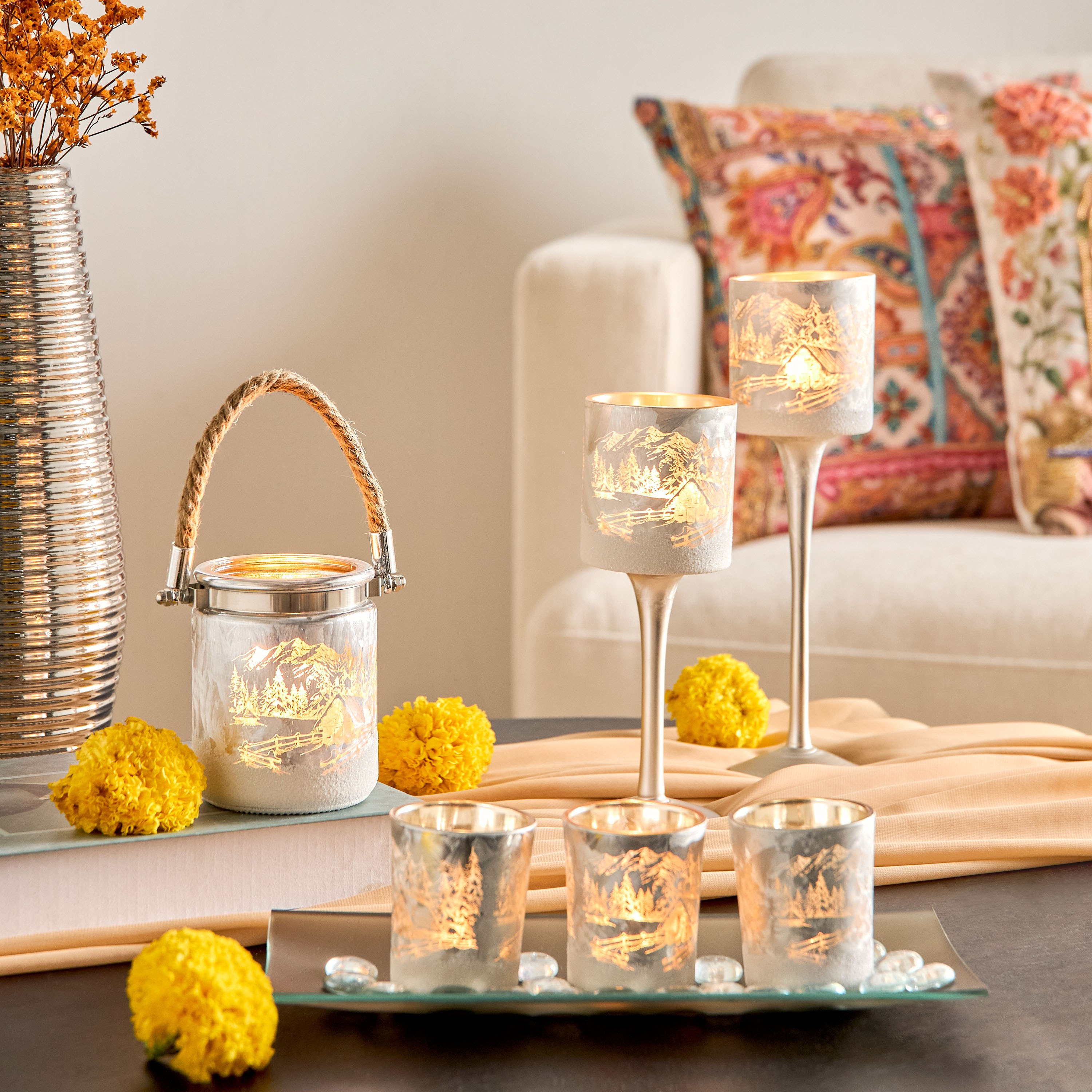 حامل شموع زجاجي من آشير- مجموعة من قطعتين-hbxlivingroom-decorandaccessories-candleholders-image-4