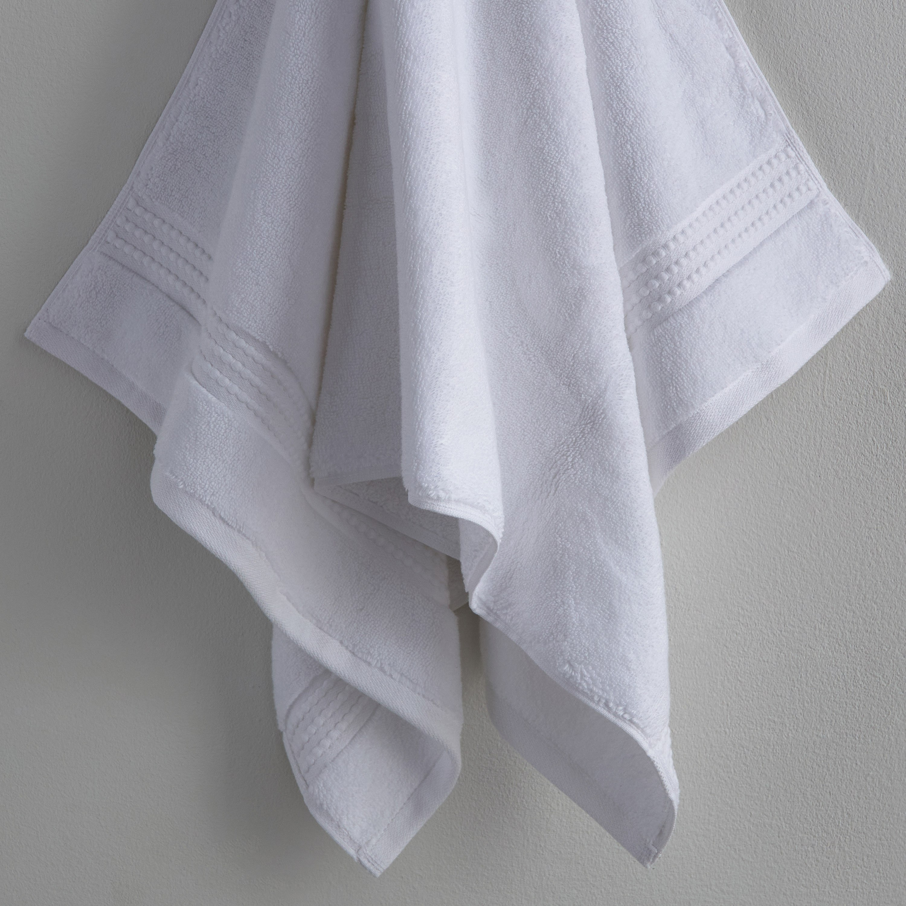 Cloud Soft Serene Zero Twist Hand Towel - 50x90 cm-hbxbathroom-bathroomtextiles-image-3