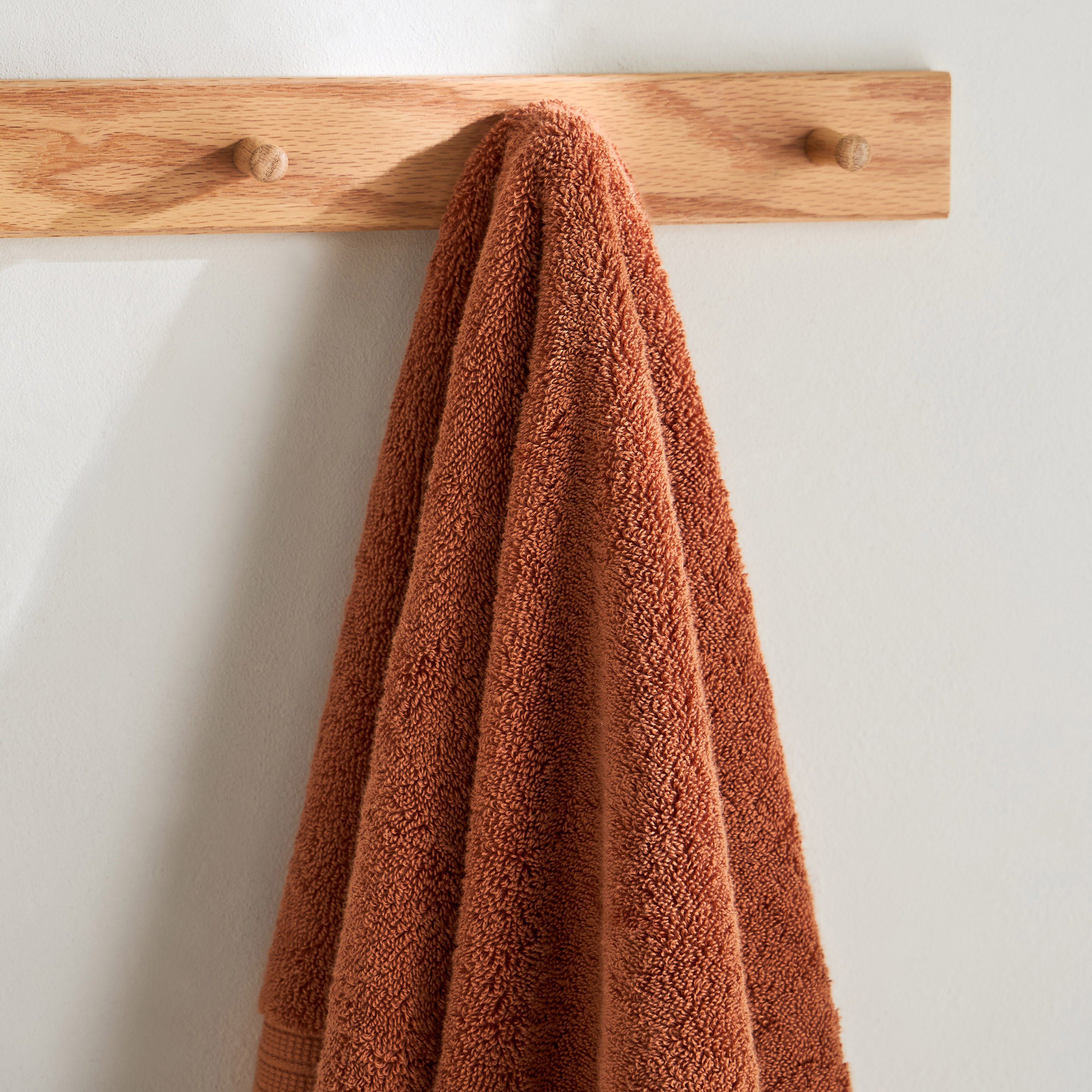 منشفة يد من إير ريتش - 50x90 سم-hbxbathroom-bathroomtextiles-image-2
